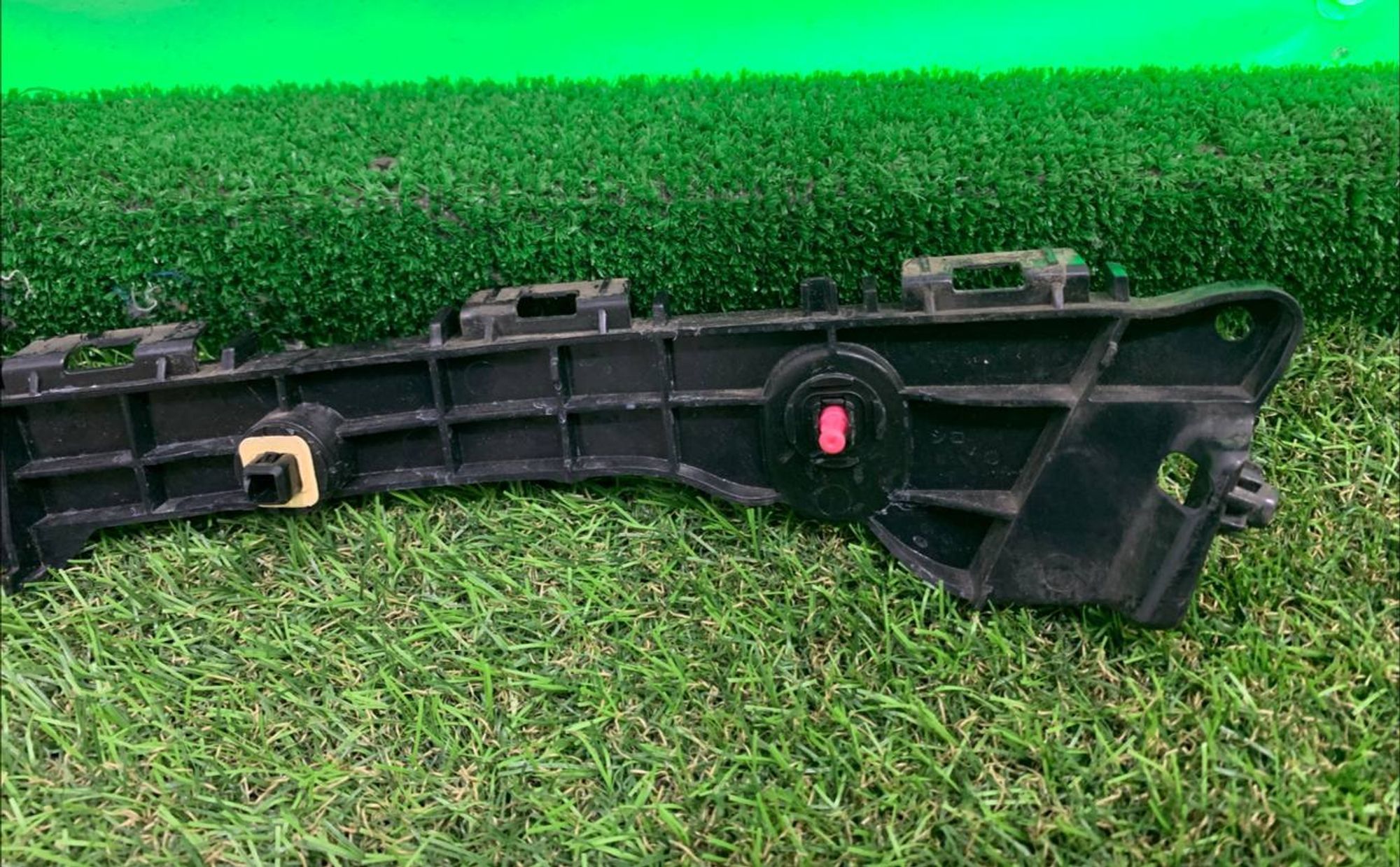 https://ycs.partsauto.market/partsauto-images/thmbs/fe3598d81d96ccd0d48866cd4b8a0dea/89b83281b93f9efb6c6465de2166a193/60e6ae4cde7f395b7f6dfacbc82537b0.jpg