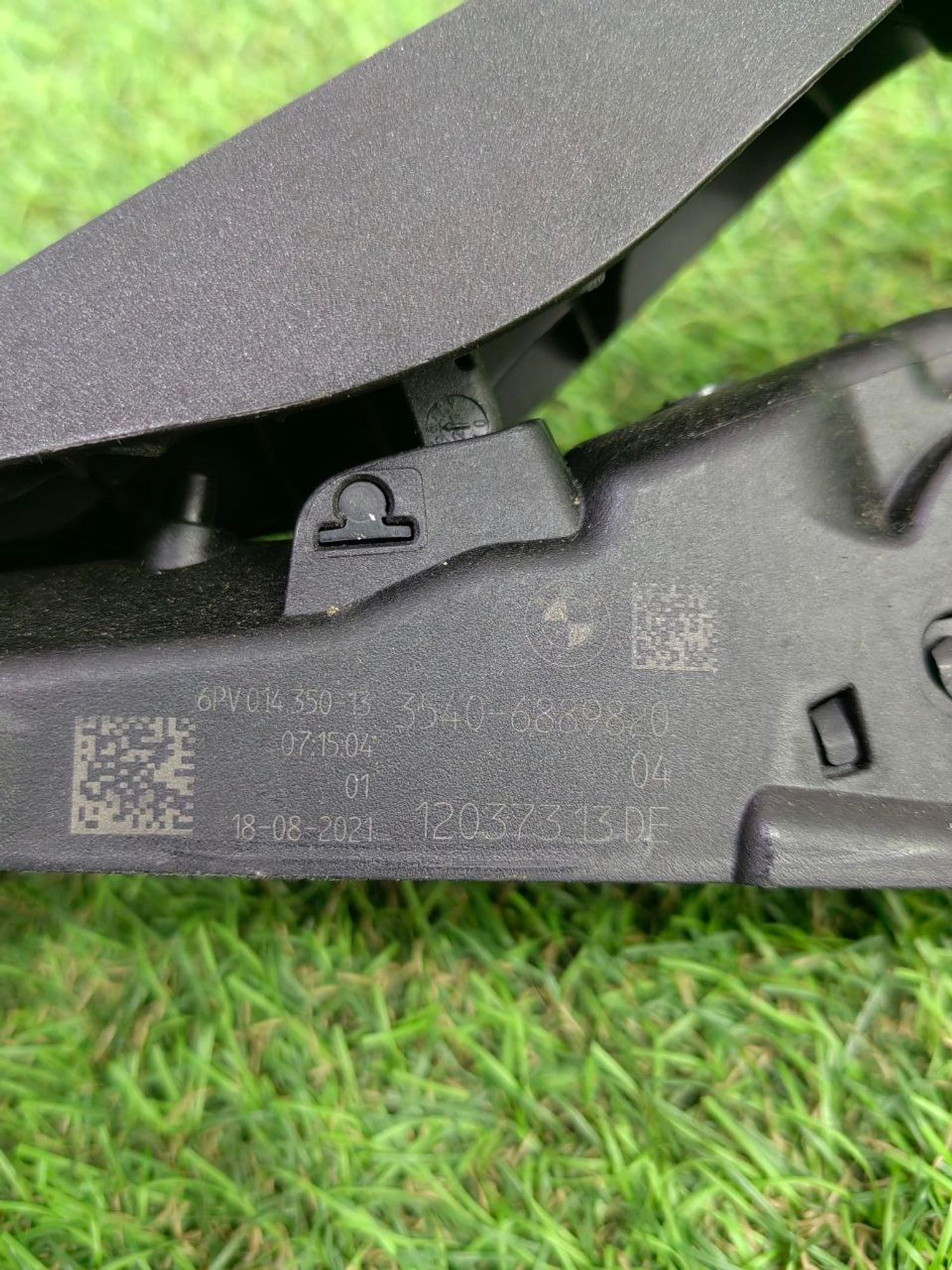 https://ycs.partsauto.market/partsauto-images/thmbs/fe3598d81d96ccd0d48866cd4b8a0dea/9f793b76068bfb41d800a97a8324279d/d0c7fc45f379826d43f94aefb3d293f7.jpg