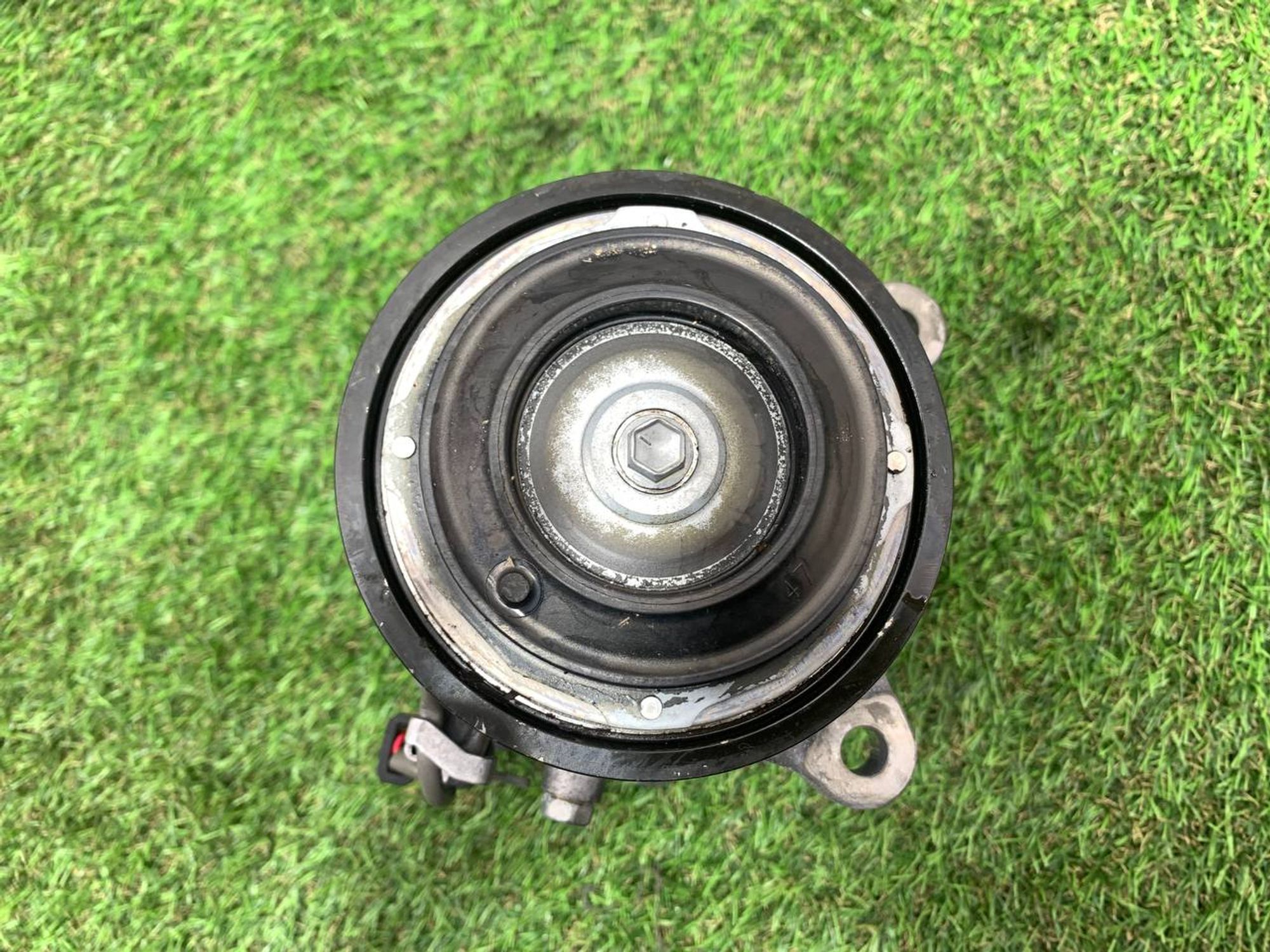 https://ycs.partsauto.market/partsauto-images/thmbs/fe3598d81d96ccd0d48866cd4b8a0dea/ca8bb16e315f84e72dd88235b0098729/1c11f76dea5bf40fbae8a4dd50268a88.jpg