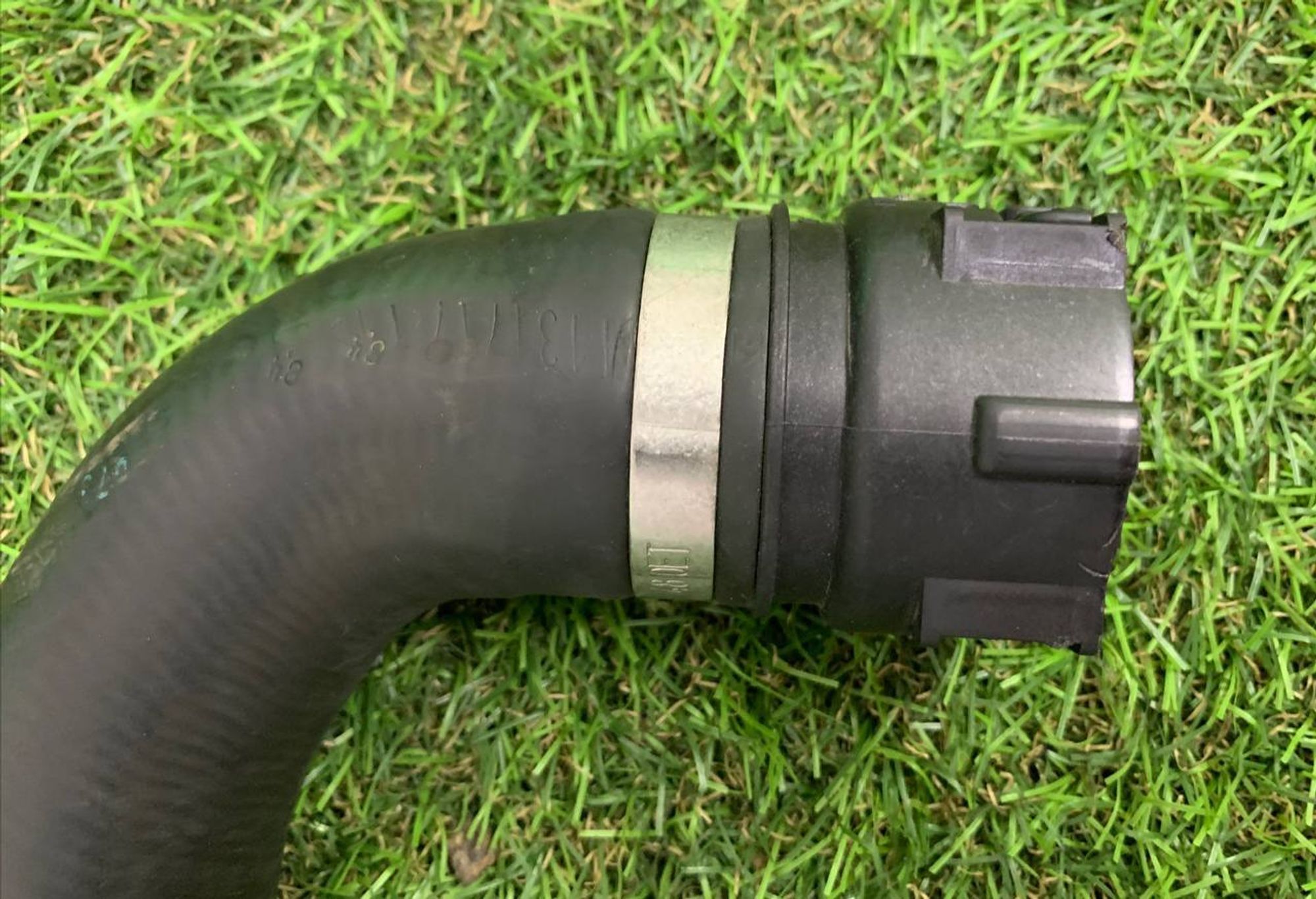 https://ycs.partsauto.market/partsauto-images/thmbs/fe3598d81d96ccd0d48866cd4b8a0dea/d9ecd969e48f59e5c19117a47b999f52/a2b3cc4124f53bf50f1cf8e7231f2939.jpg