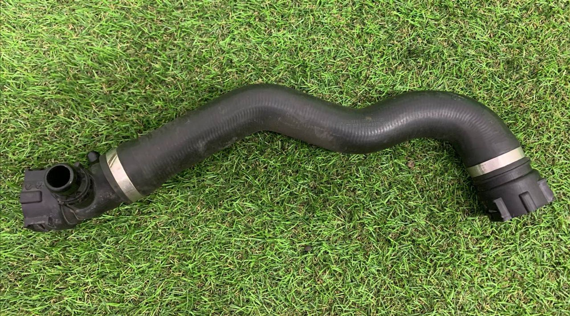 https://ycs.partsauto.market/partsauto-images/thmbs/fe3598d81d96ccd0d48866cd4b8a0dea/d9ecd969e48f59e5c19117a47b999f52/aabe3c5797c1e5e95338bdd4fe1098b1.jpg