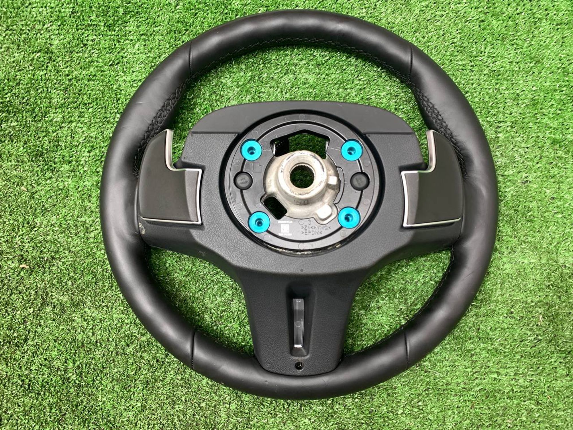 https://ycs.partsauto.market/partsauto-images/thmbs/fe3598d81d96ccd0d48866cd4b8a0dea/eac5046b48703e33c12002ba770a52fe/0feb25ccb1092bc8986dff374a73854b.jpg