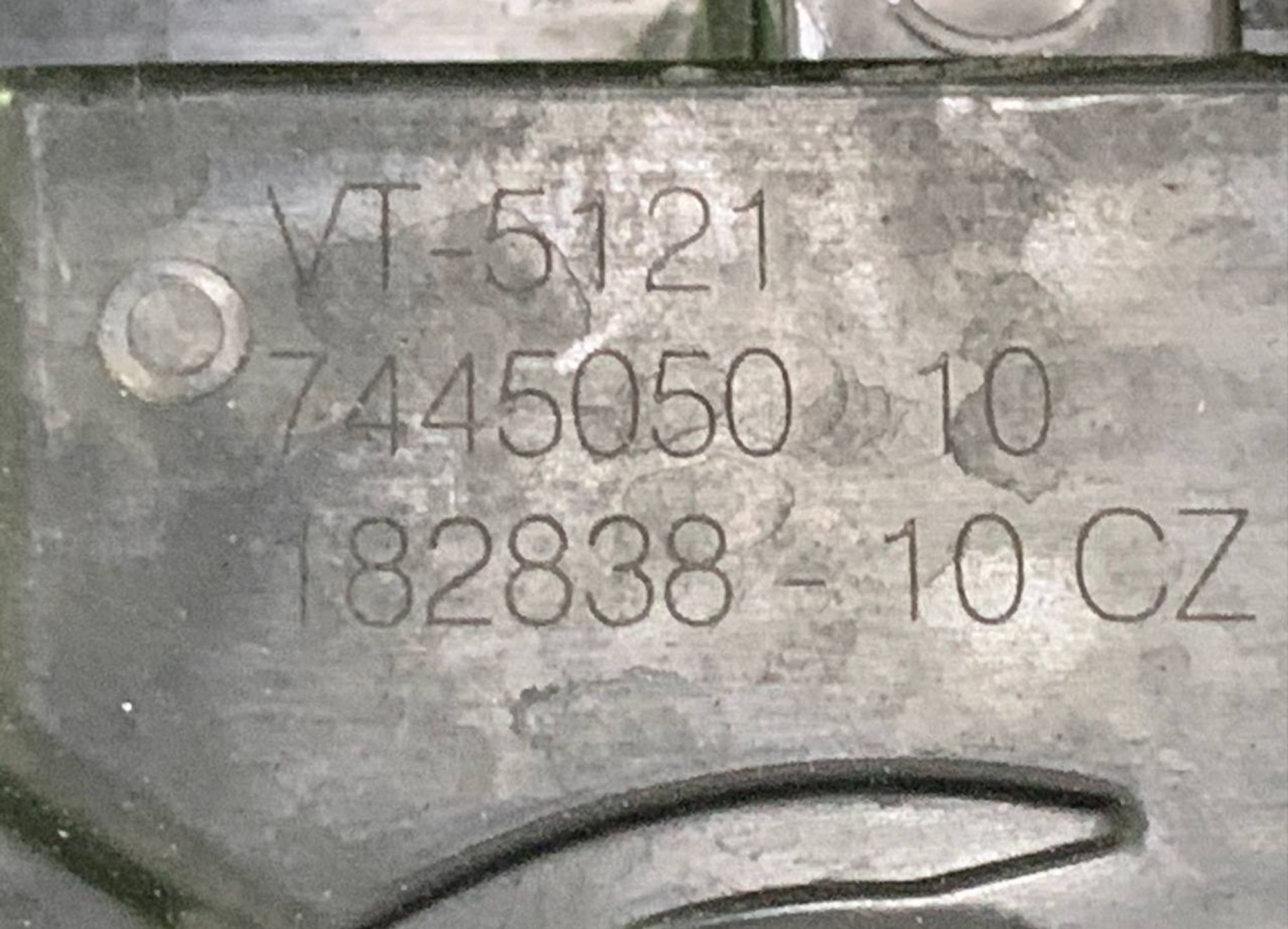 https://ycs.partsauto.market/partsauto-images/thmbs/fe3598d81d96ccd0d48866cd4b8a0dea/eb627611acfc7b41951a1ed916f4d021/110ce2651c8be23b31a5f9d36e9dff40.jpg