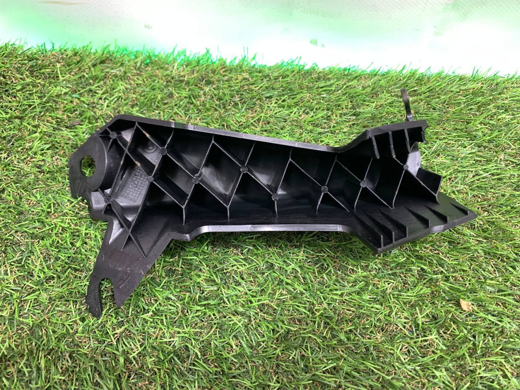 https://ycs.partsauto.market/partsauto-images/thmbs/fe3598d81d96ccd0d48866cd4b8a0dea/f6e034b23628bd53a077a02e5a11781f/10bfb2c40d1b505263707f1b2d4ab592.jpg