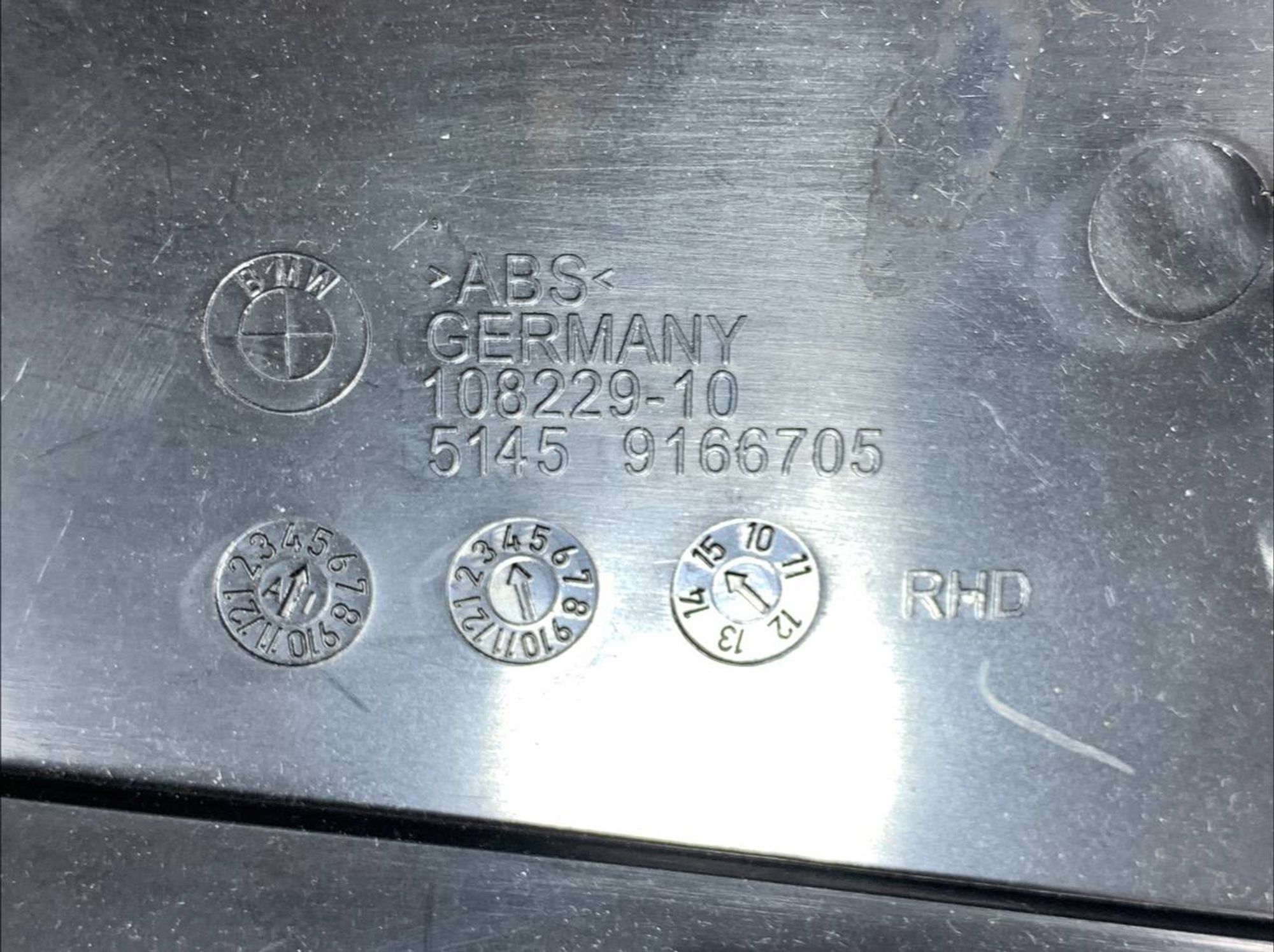 https://ycs.partsauto.market/partsauto-images/thmbs/fe3598d81d96ccd0d48866cd4b8a0dea/ff2f753f805b41e12470faac64e67b82/bc2b1d7e5a8089324c8dd511207d2c4d.jpg
