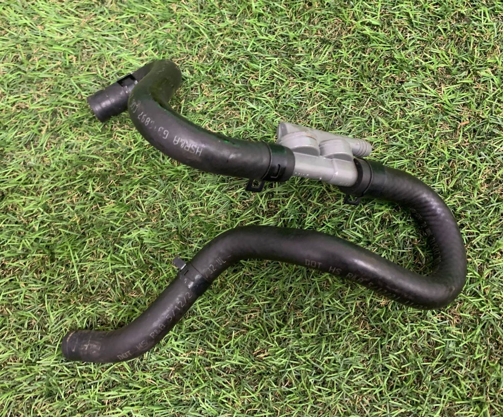 https://ycs.partsauto.market/partsauto-images/thmbs/fe3598d81d96ccd0d48866cd4b8a0dea/ff832bbdca2cc9a39421c954c8f4de99/577d7dc2bbd0a4783f684cb68e1929fe.jpg