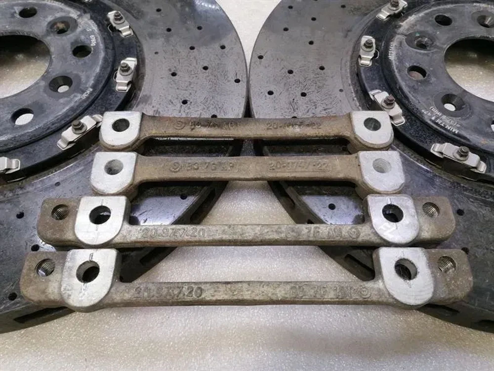 Комплект тормозной системы Aston Martin Rapide AMR, 1415000 рублей, Москва