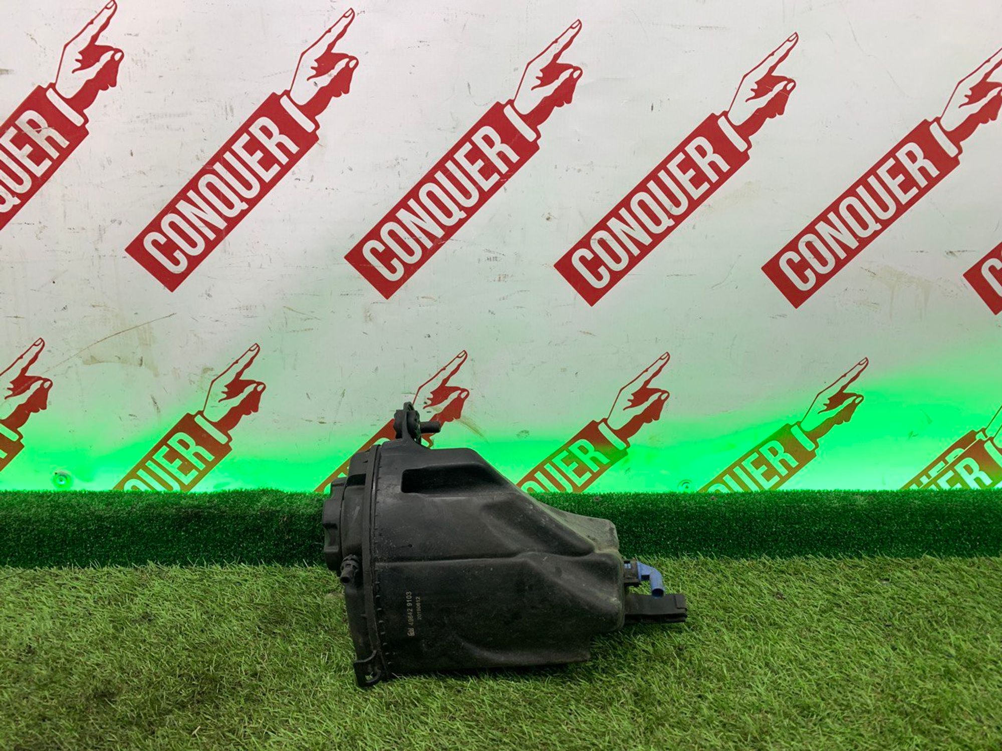 https://ycs.partsauto.market/partsauto-images/thmbs/h353NjtZg3VDP19b5HMt7LlpbQ93/03e3a9f37685ecab3315d0c12215d251/c50dcea130f40c6fdff708cdb151f860.jpg