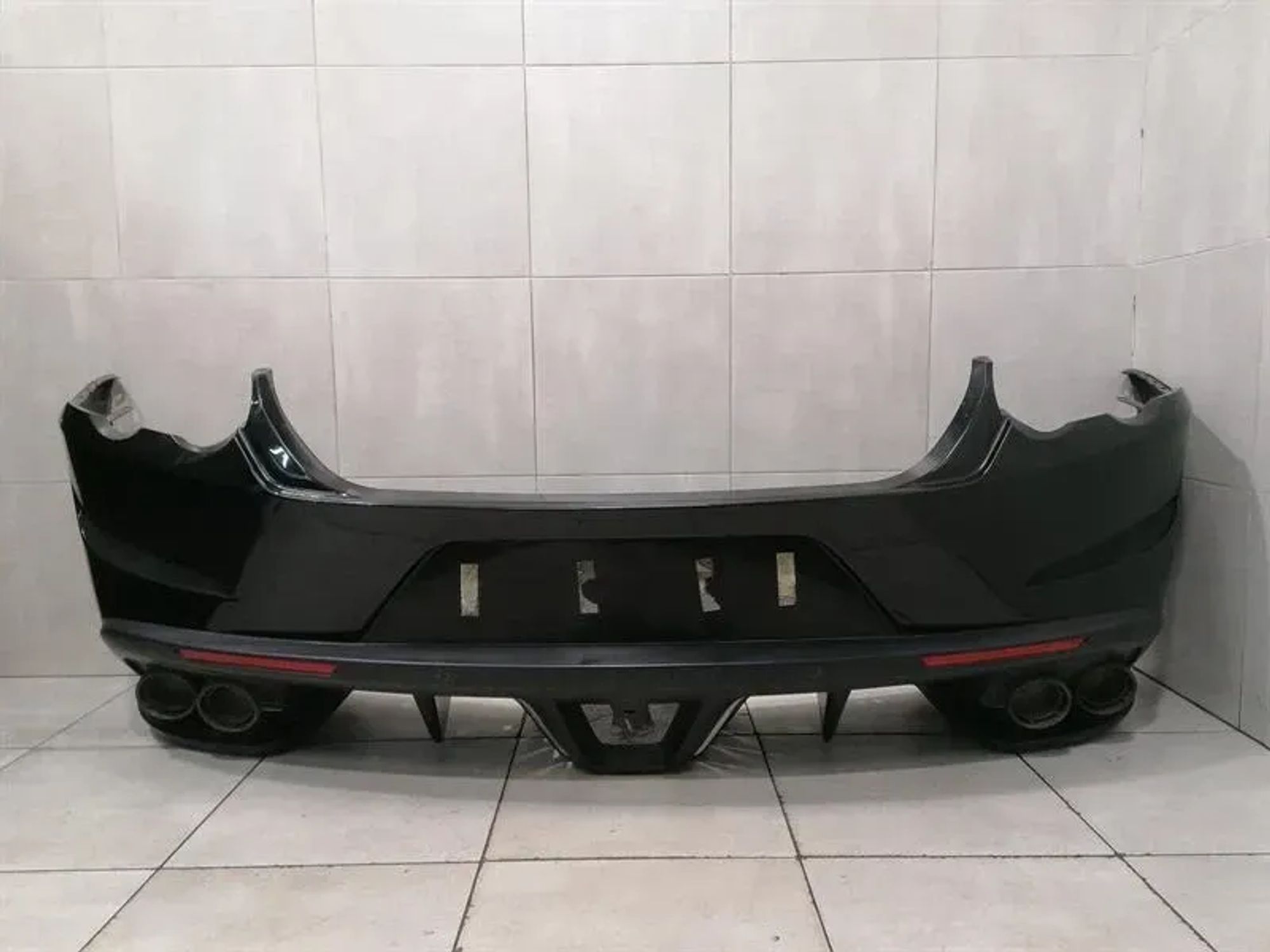 Задний бампер Ferrari GTC4 Lusso F151M, 400000 рублей, Москва