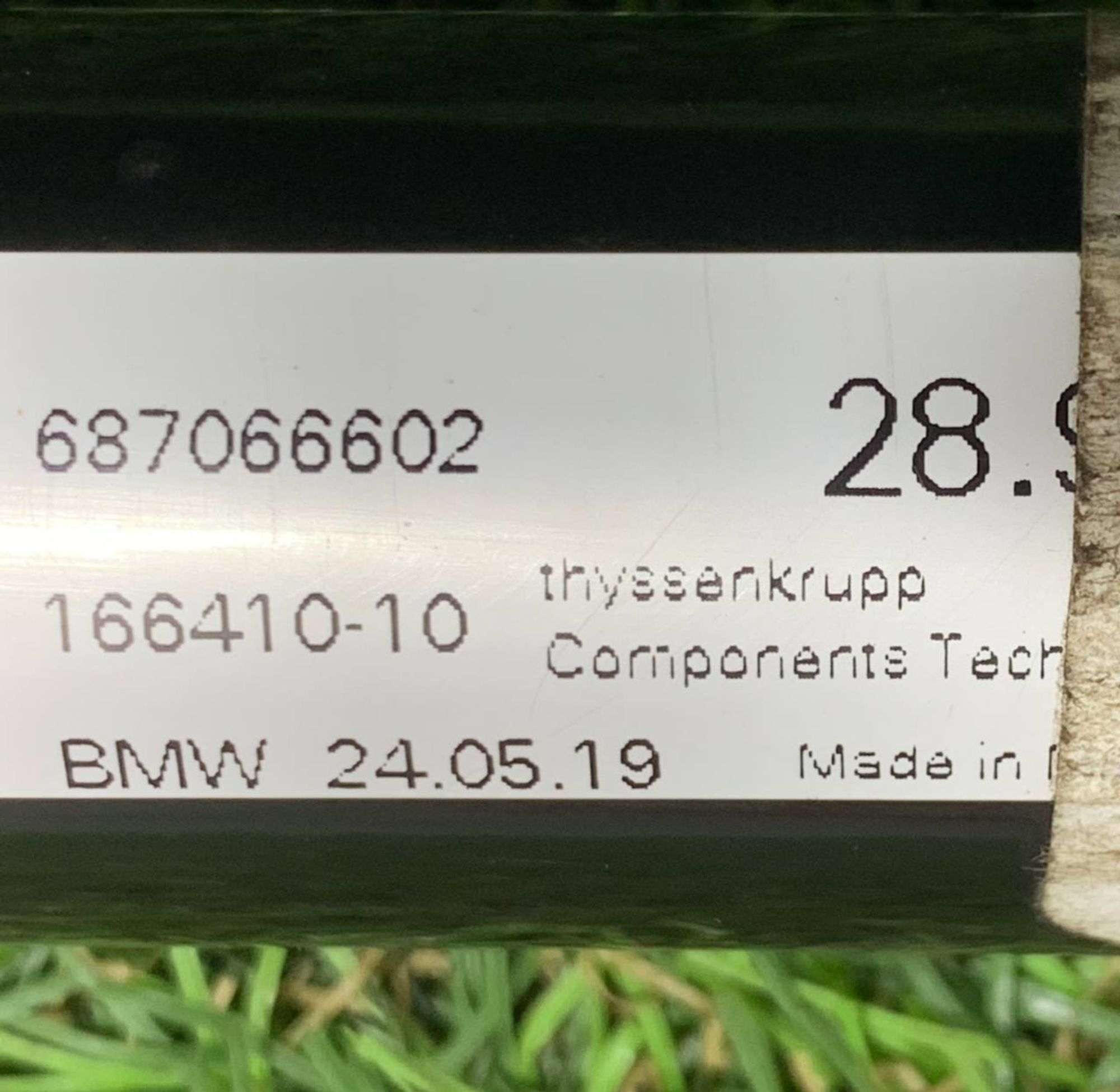 https://ycs.partsauto.market/partsauto-images/thmbs/h353NjtZg3VDP19b5HMt7LlpbQ93/061cc82012a219f0e9f115311a8ed6e1/c7c9e3ddadb714326d5a5a43919b4ea8.jpg