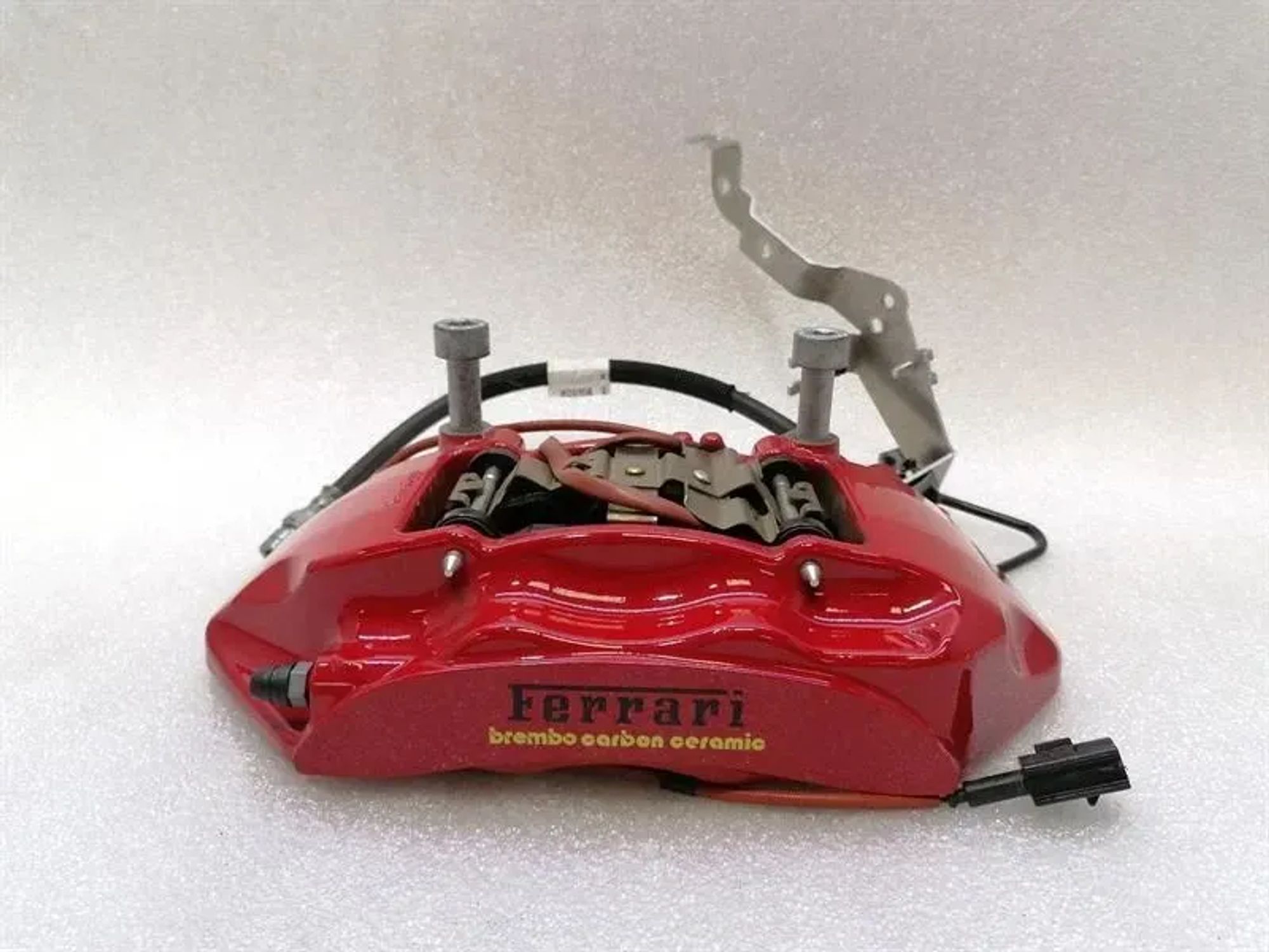 Тормозной суппорт Правый задний Ferrari Purosangue F175, 365000 рублей, Москва