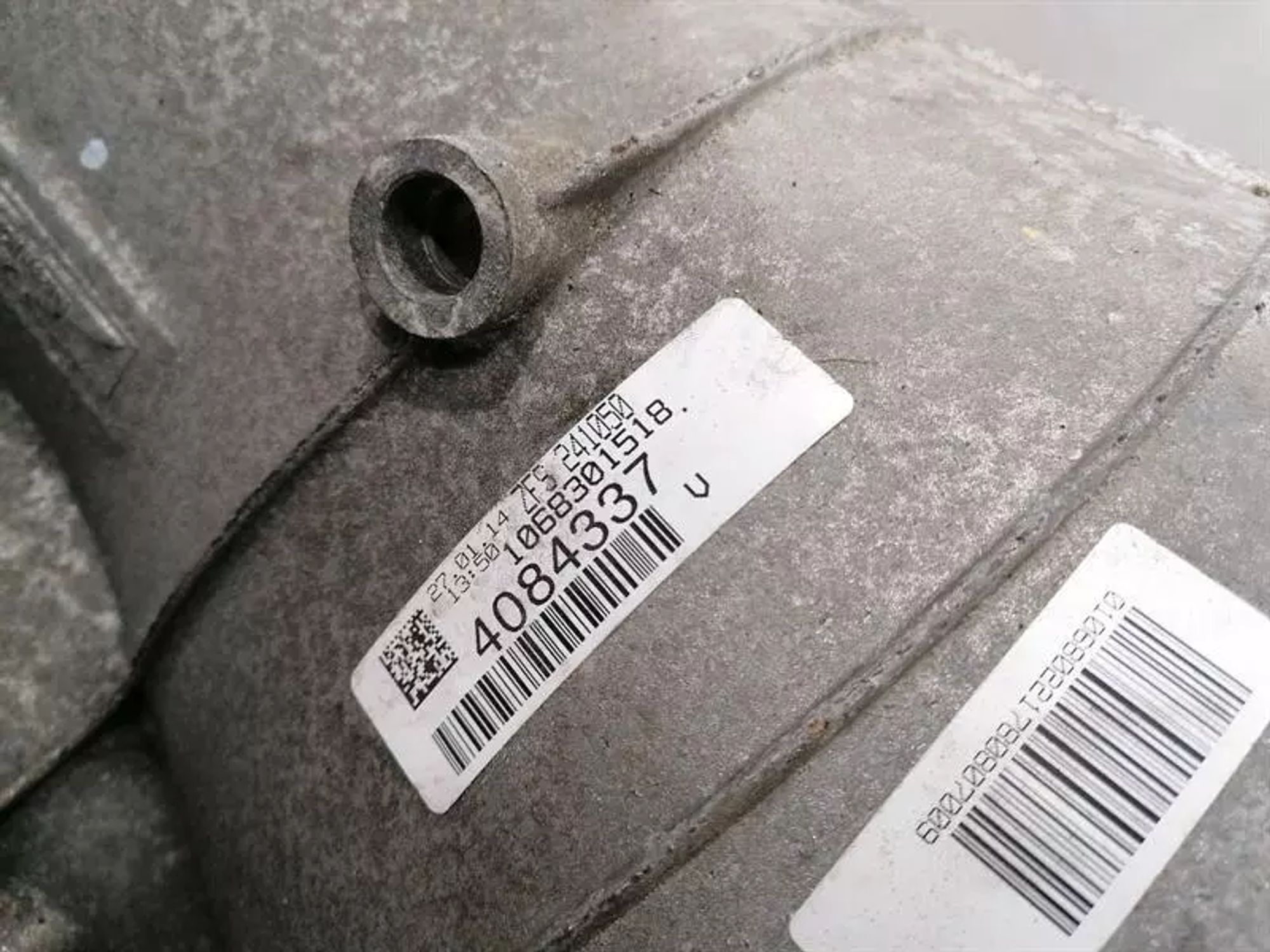 https://ycs.partsauto.market/partsauto-images/thmbs/h353NjtZg3VDP19b5HMt7LlpbQ93/06fc373d2db58c6fb998214ddfd3ac3e/c385c7a3df7202fe9da9ad6b50a93072.jpg