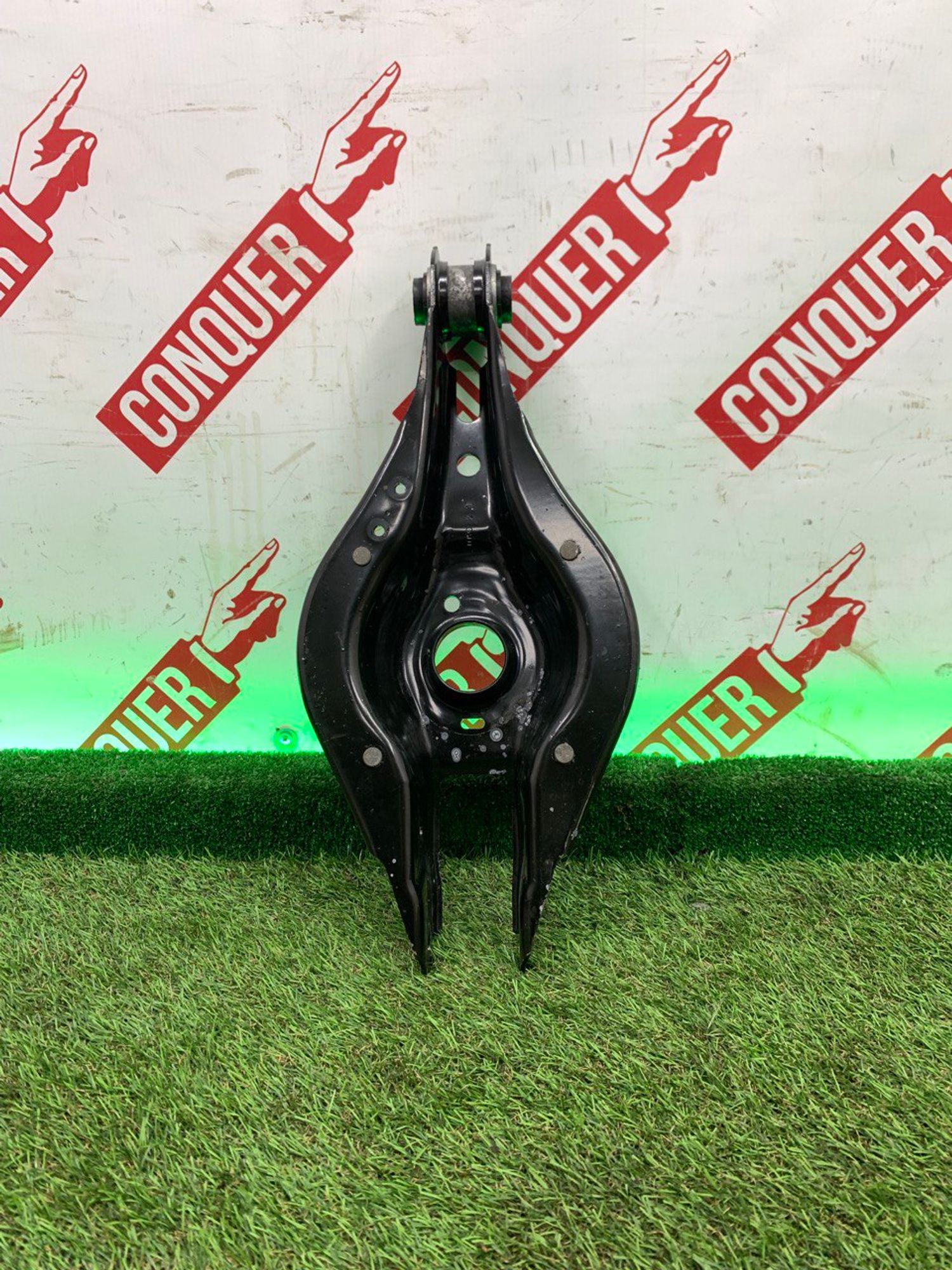 https://ycs.partsauto.market/partsauto-images/thmbs/h353NjtZg3VDP19b5HMt7LlpbQ93/0788b958f30f6662e496b71a3d0e89a7/8d59678ee42e1fa22cbaa67129776a2f.jpg