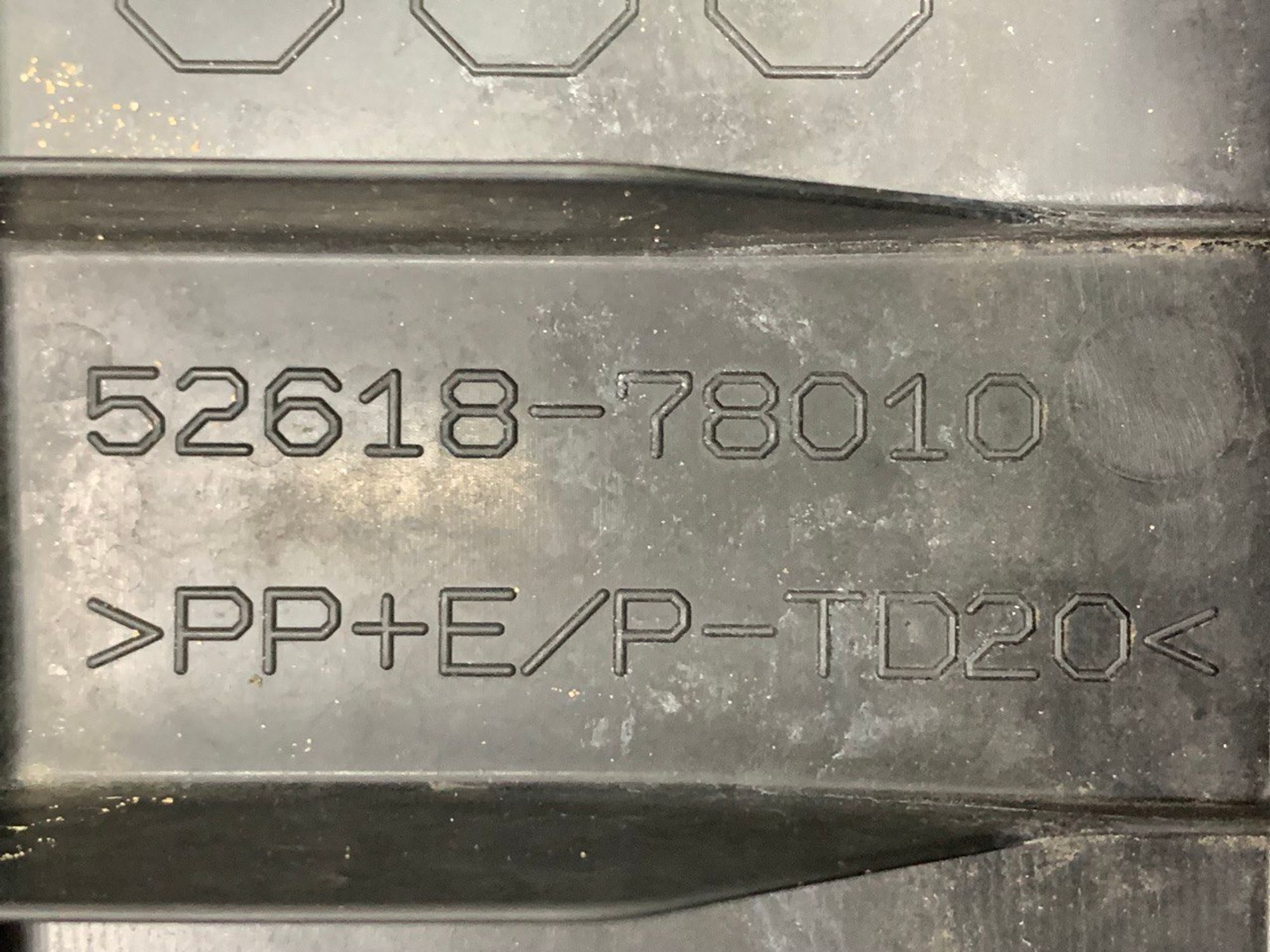 https://ycs.partsauto.market/partsauto-images/thmbs/h353NjtZg3VDP19b5HMt7LlpbQ93/08ea07ec066c55cb4306468d9d3f48d7/7d635f26d272559560a077967df7834c.jpg