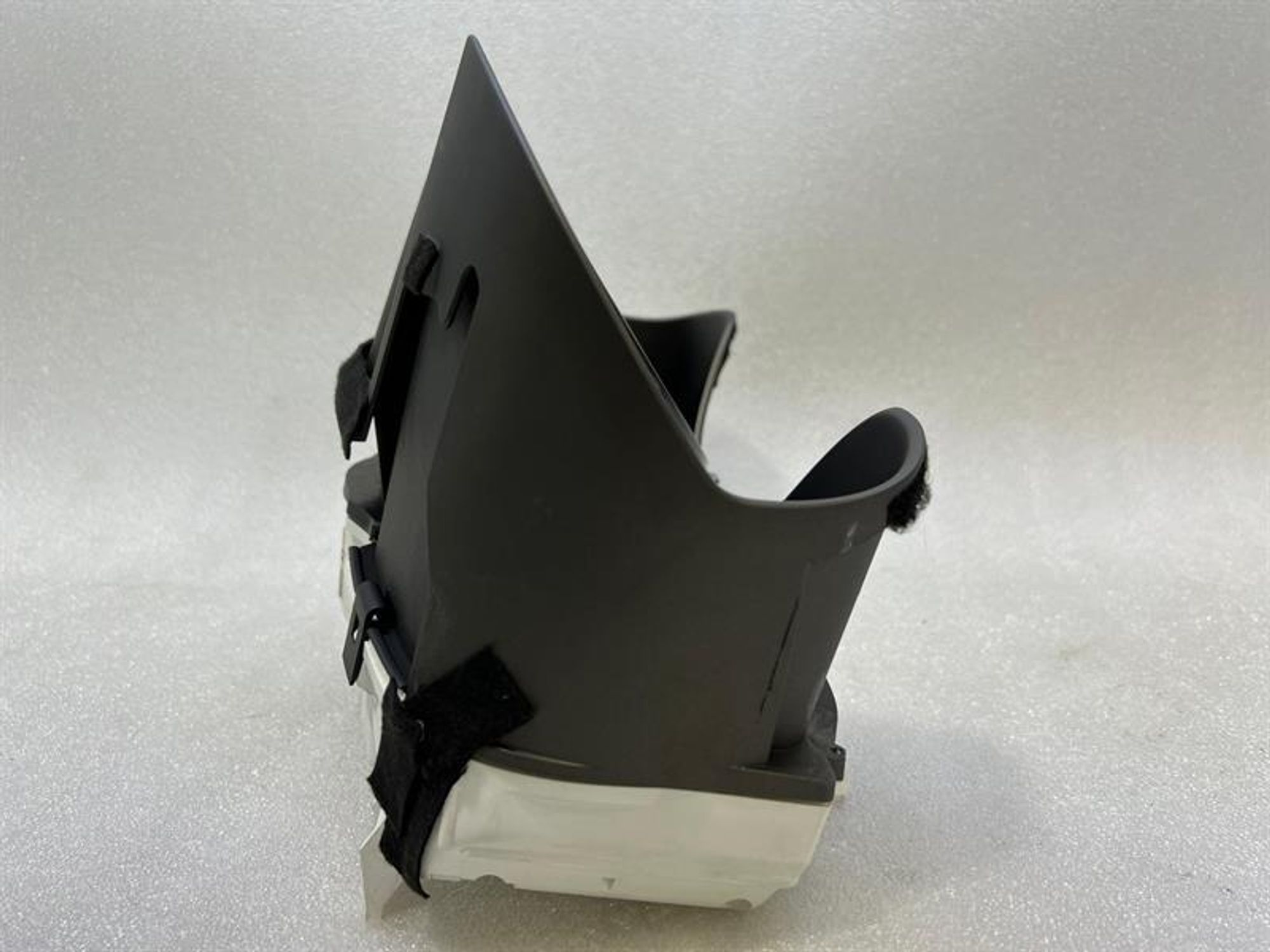 https://ycs.partsauto.market/partsauto-images/thmbs/h353NjtZg3VDP19b5HMt7LlpbQ93/0ad503b6eed409f0a4f7ab7bc4f7cca3/6abd17bc9dd5cc20a4ae3b53602fd5d3.jpg