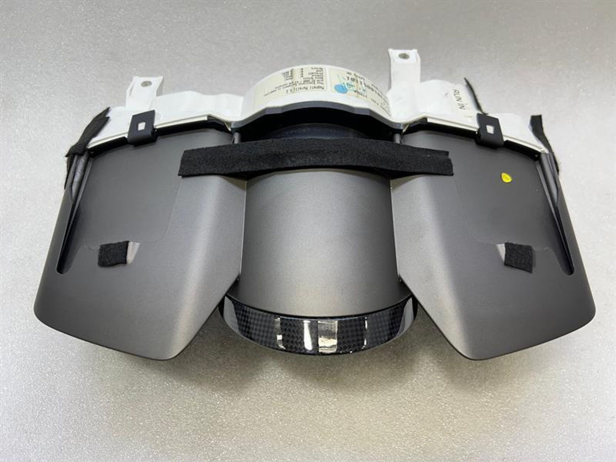 https://ycs.partsauto.market/partsauto-images/thmbs/h353NjtZg3VDP19b5HMt7LlpbQ93/0ad503b6eed409f0a4f7ab7bc4f7cca3/99d24821c4563135ded80ba12b46f81f.jpg