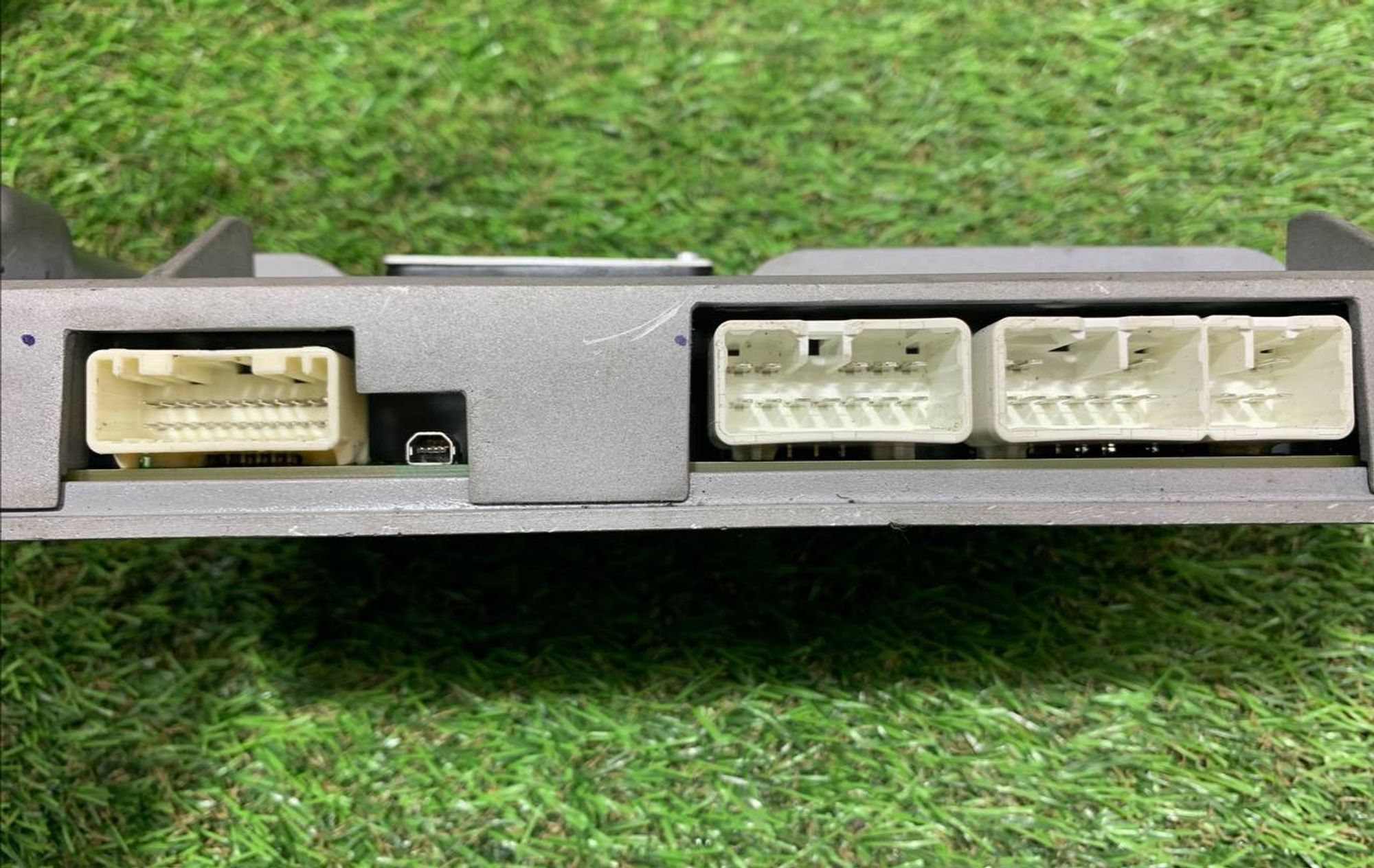 https://ycs.partsauto.market/partsauto-images/thmbs/h353NjtZg3VDP19b5HMt7LlpbQ93/0af4ff5bdeb8befbbfd8a23b2e387768/80fd736a37bd5b5f56db3a731f31cb6c.jpg
