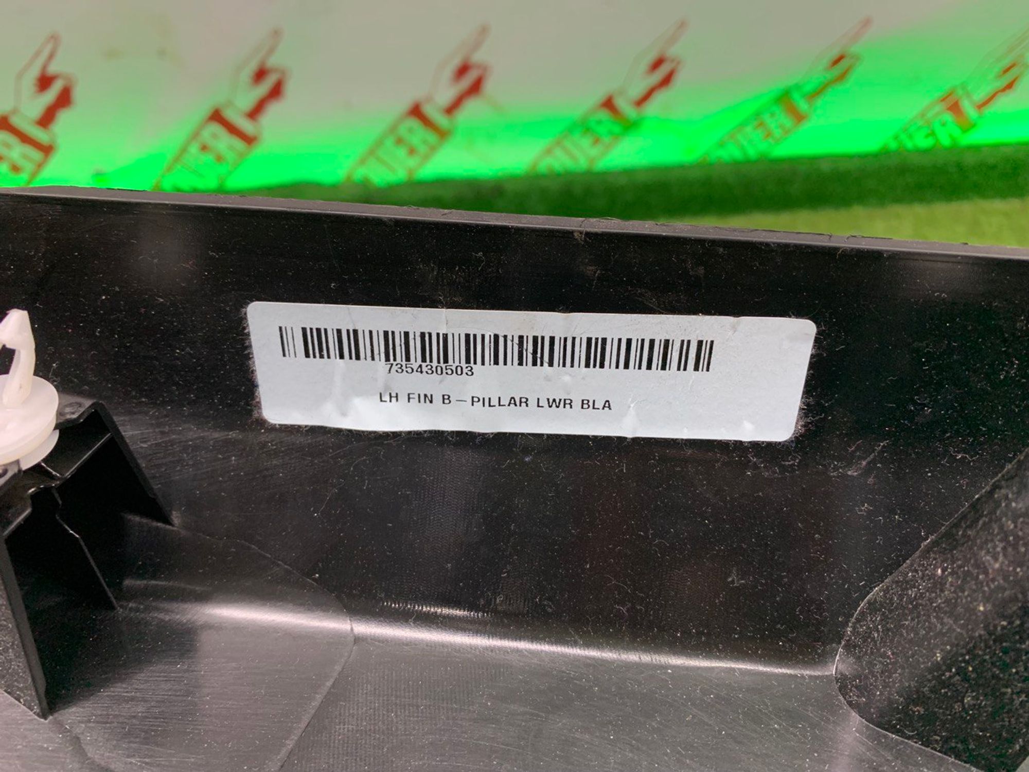 Накладка центральной стойки левая BMW X5 F15 F85, 2000 рублей, Москва