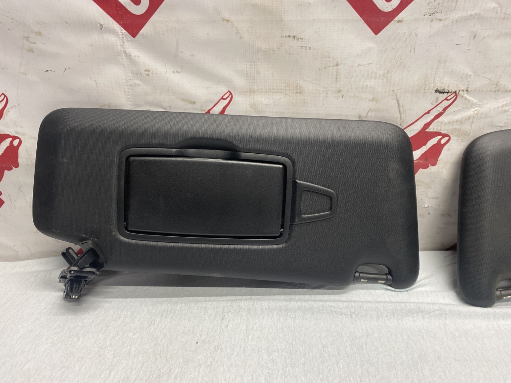 https://ycs.partsauto.market/partsauto-images/thmbs/h353NjtZg3VDP19b5HMt7LlpbQ93/0df0f3745a54ff4460964f7a367fd1f4/7cd2fcb3f3d2e352fa48eb3de5a2fdce.jpg