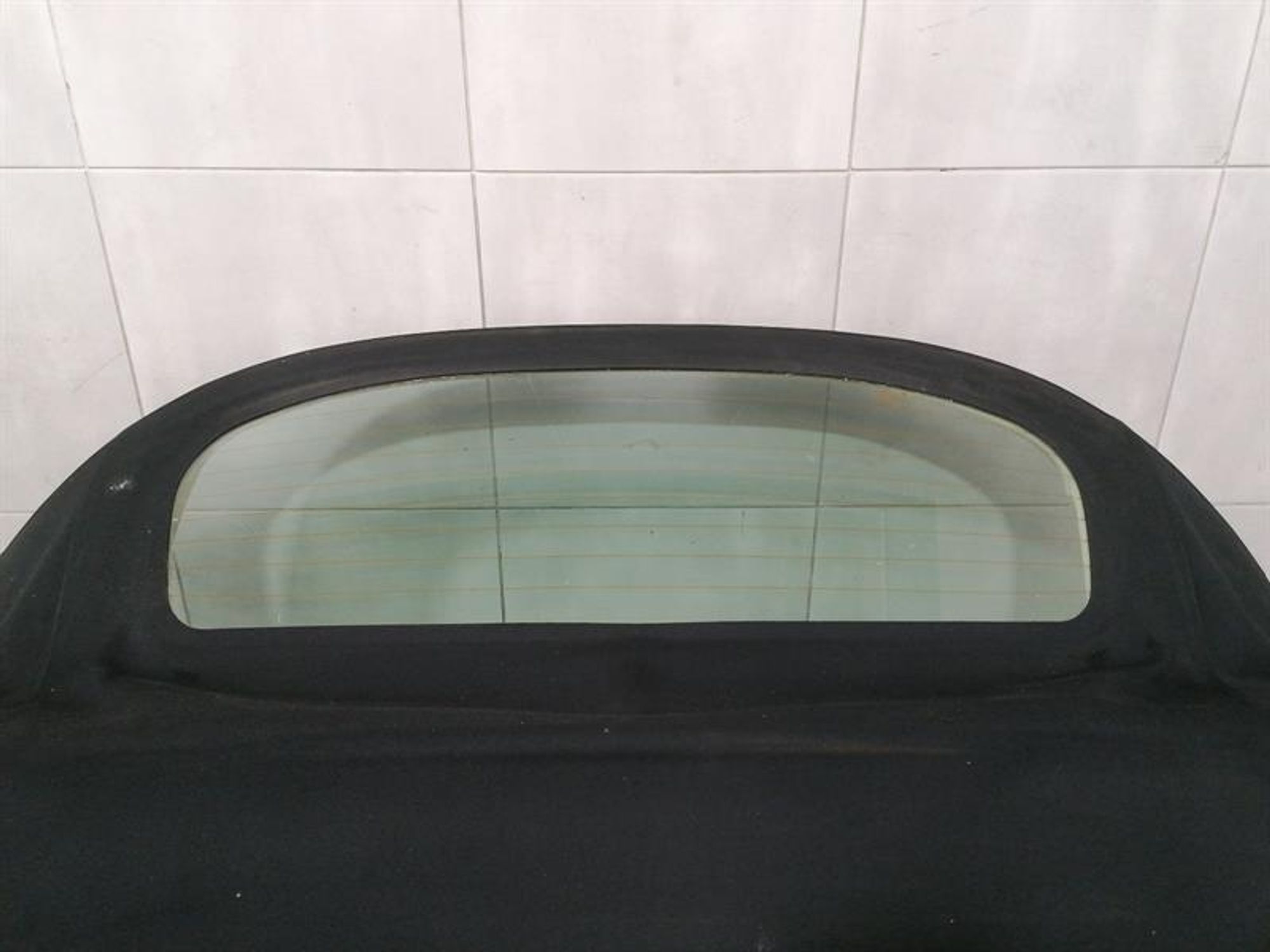 откидной верх Aston Martin DB9 Volante, 1150000 рублей, Москва