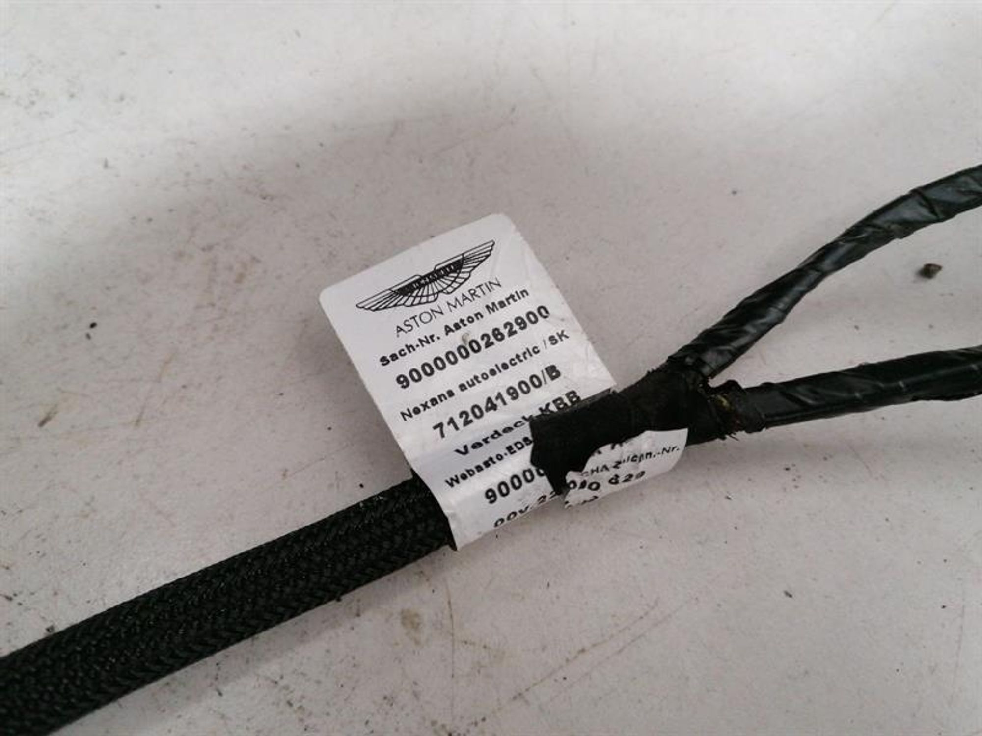 откидной верх Aston Martin DB9 Volante, 1150000 рублей, Москва