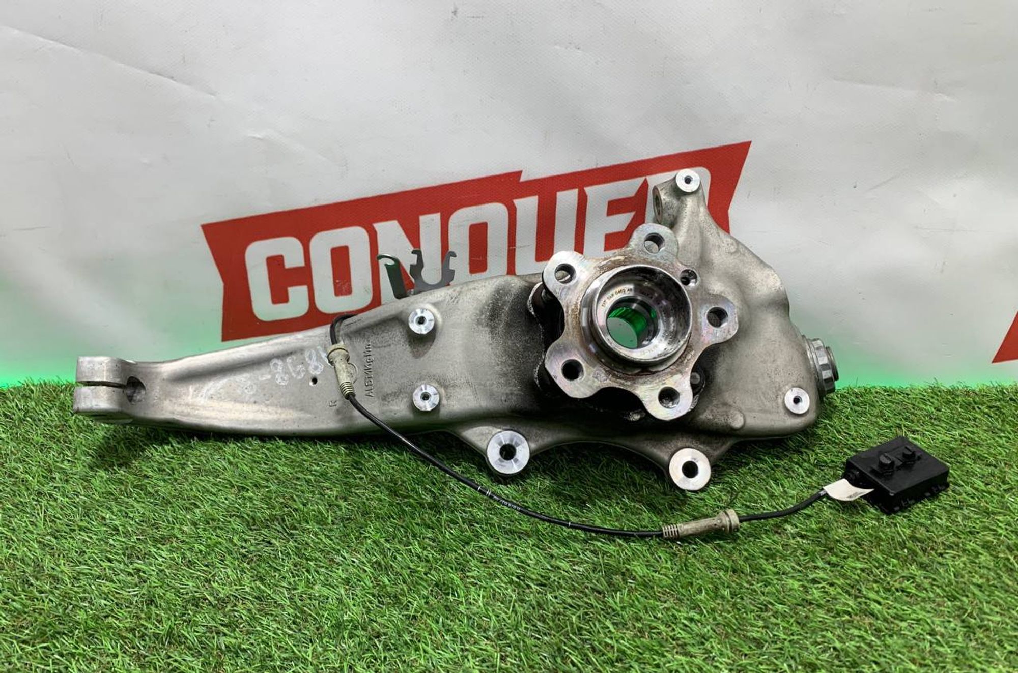 https://ycs.partsauto.market/partsauto-images/thmbs/h353NjtZg3VDP19b5HMt7LlpbQ93/0e87a0f2034eaaca911e73d17107e626/d72d1a7e7f4fcf9dbb9293795d0839fa.jpg