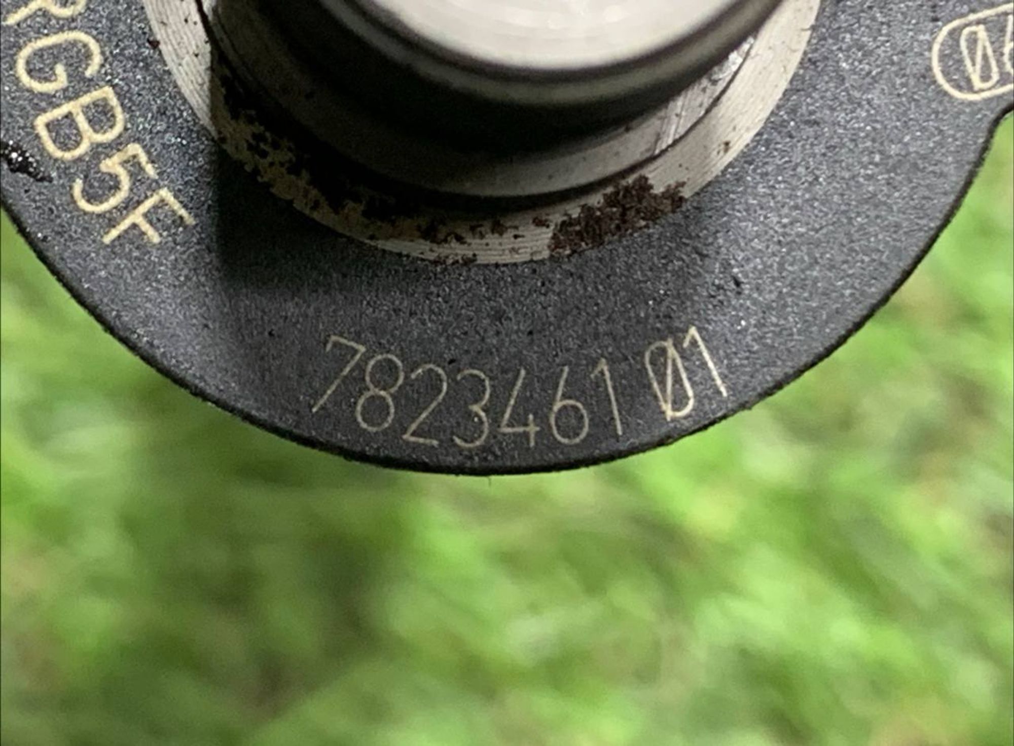 https://ycs.partsauto.market/partsauto-images/thmbs/h353NjtZg3VDP19b5HMt7LlpbQ93/107cfb763aef30defd1c4e41a19903a2/24337538ae82b53afce68366b6f220bf.jpg
