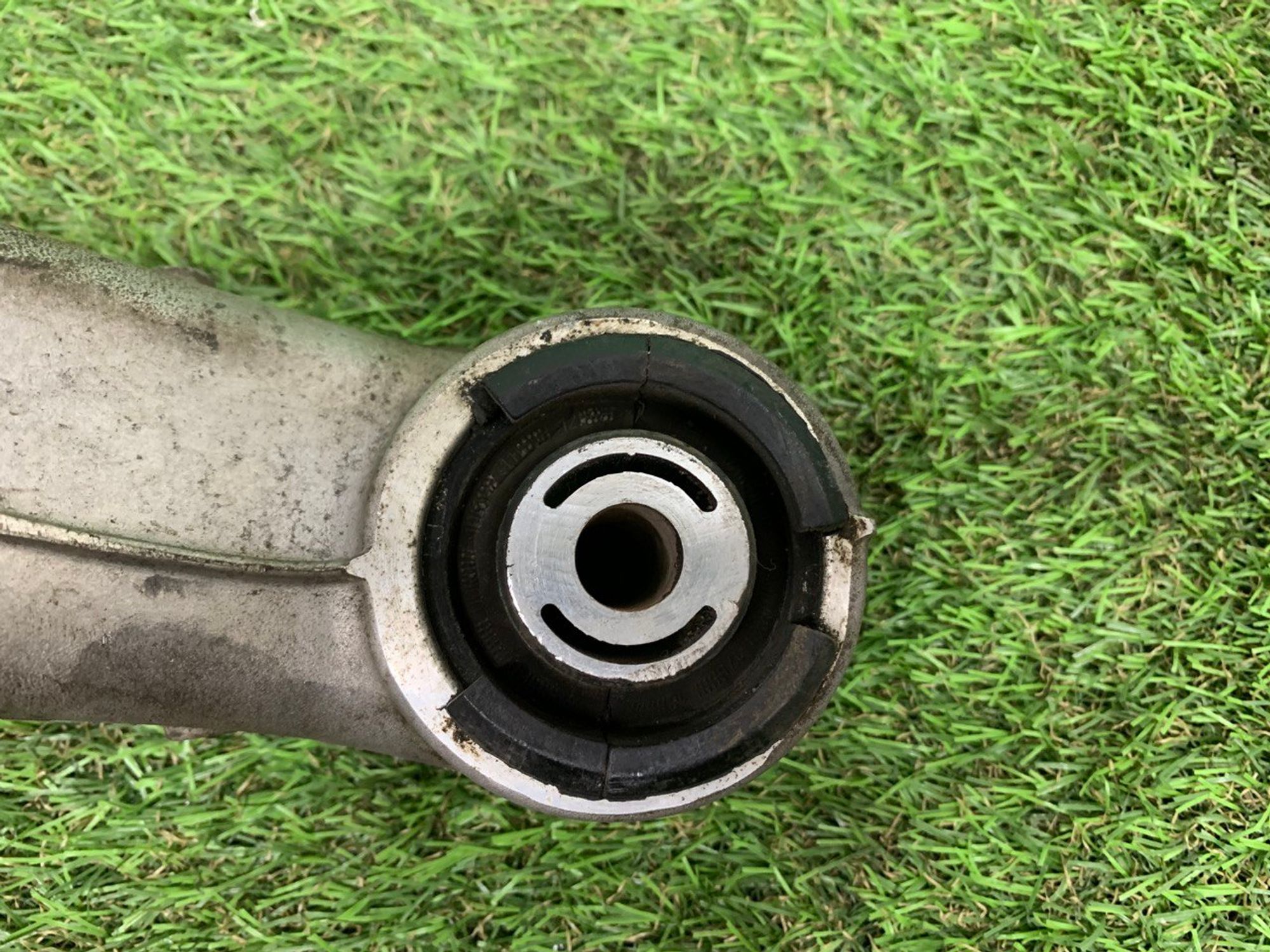 Рычаг задний нижний правый F10 F11, 3000 рублей, Москва