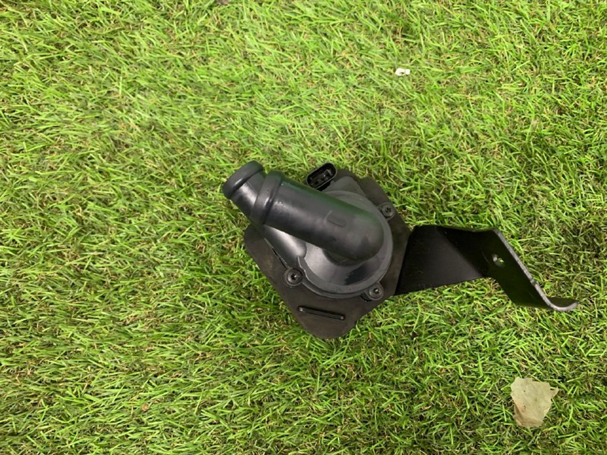 Помпа Электрическая Насос водяной BMW F10 F01 F12, 7000 рублей, Москва