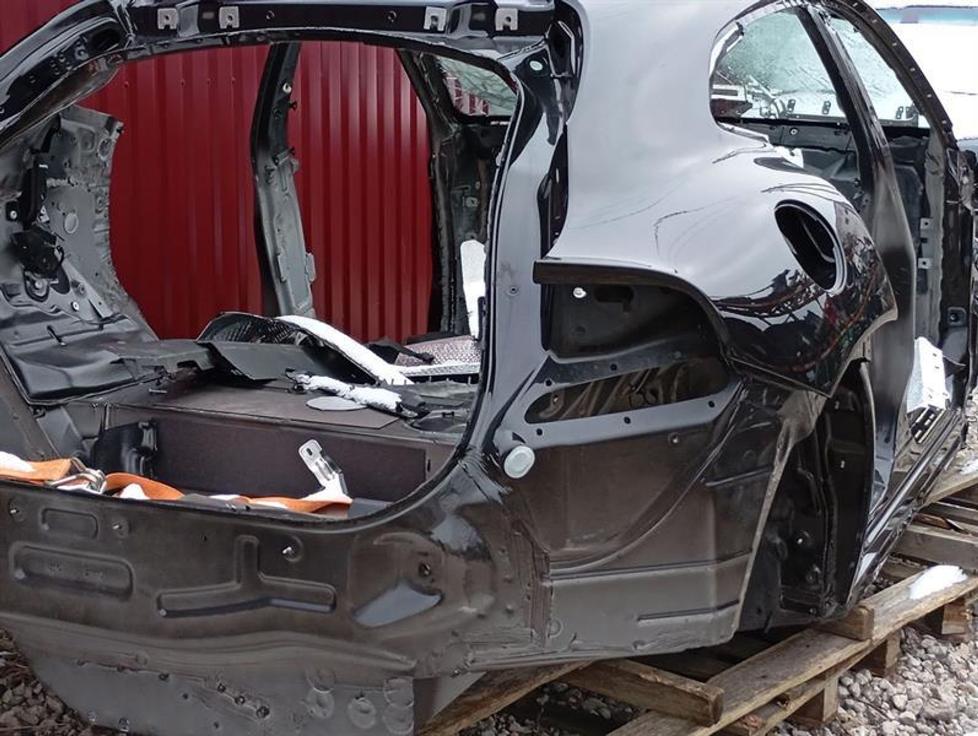 Задняя панель Ferrari Purosangue F175 ЗАДНЯЯ ПРАВАЯ, 2400000 рублей, Москва