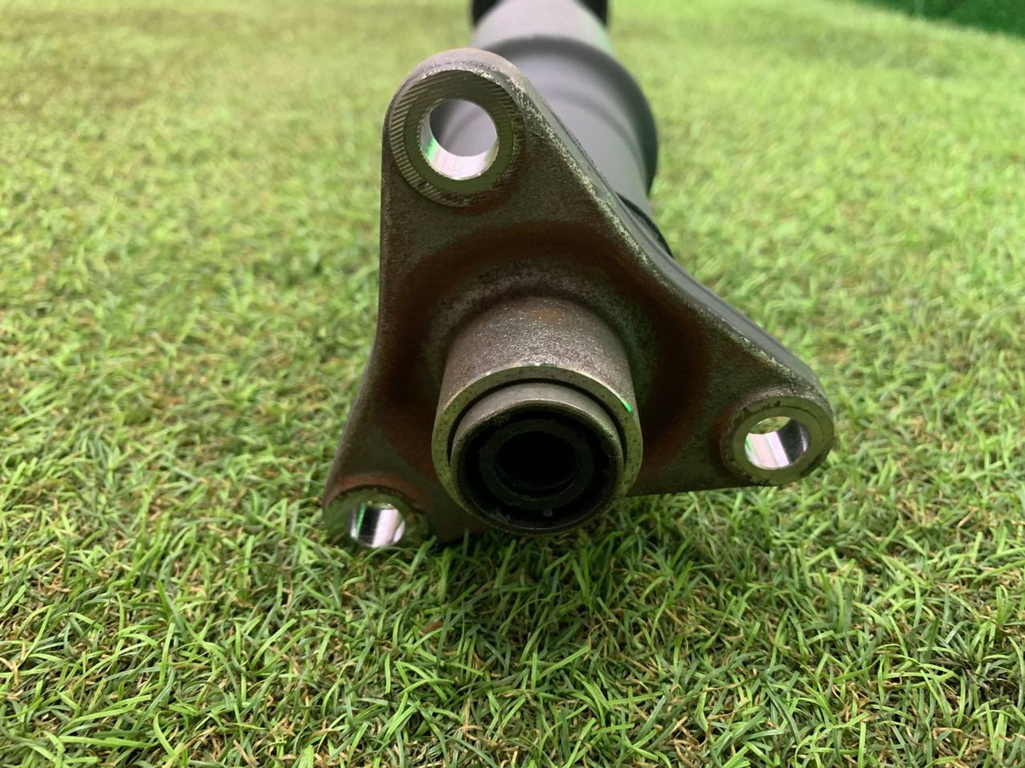 https://ycs.partsauto.market/partsauto-images/thmbs/h353NjtZg3VDP19b5HMt7LlpbQ93/137d69dc687cee6fc9a9f1f669a56b45/3b4b82764c2de7313b1c24e24ad94a93.jpg