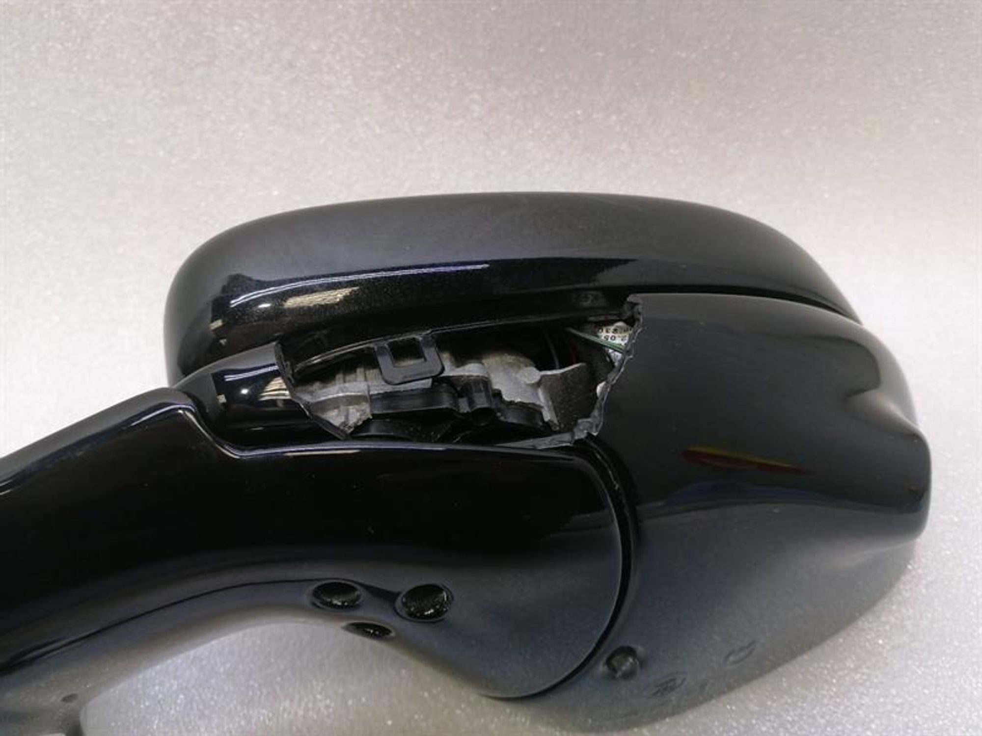 Зеркало левое Ferrari Purosangue F175 RHD, 330000 рублей, Москва