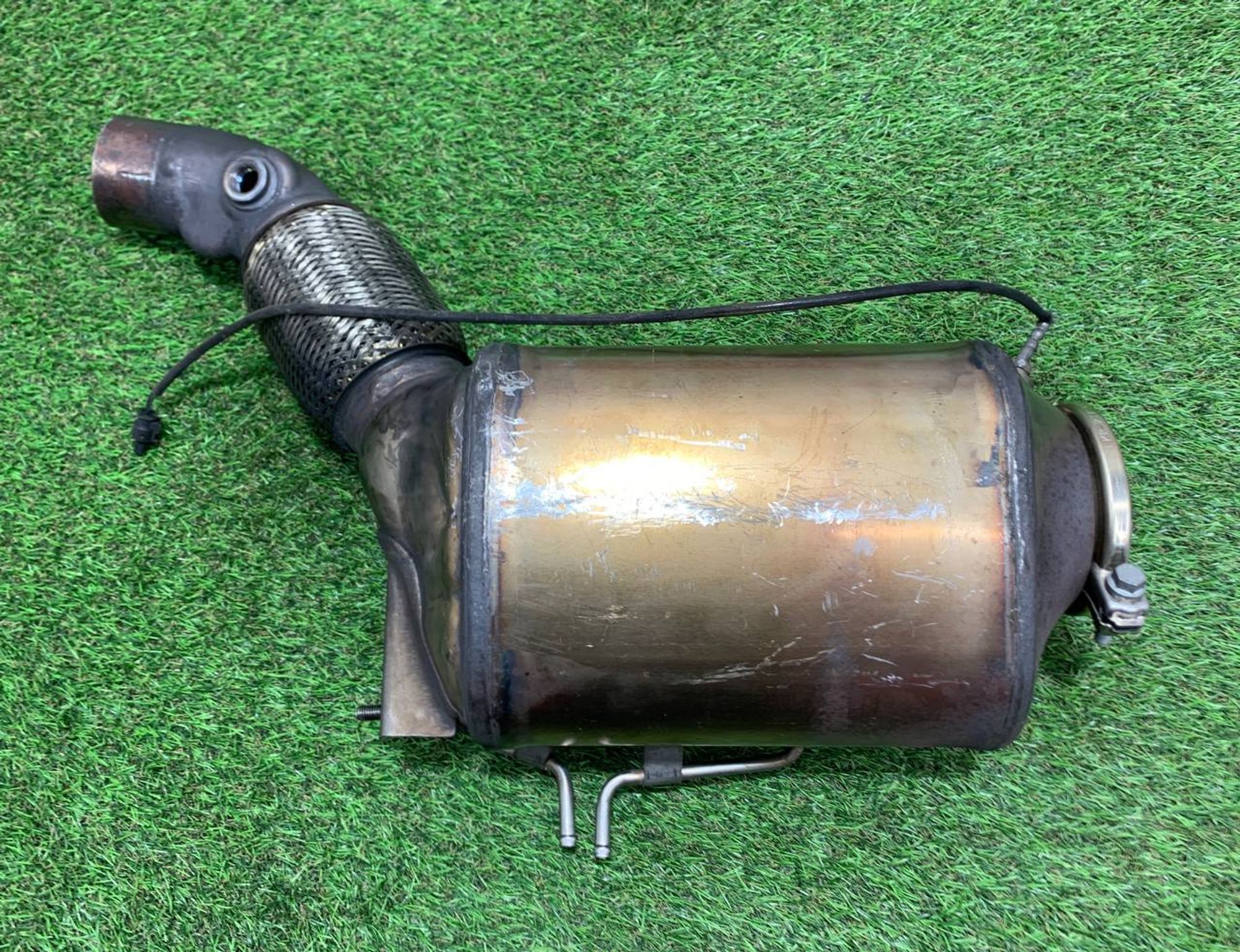 https://ycs.partsauto.market/partsauto-images/thmbs/h353NjtZg3VDP19b5HMt7LlpbQ93/1453e8288d69d1b14da915ce7faf04d9/7f7f26aace30f64ed42b1edeb2d86794.jpg