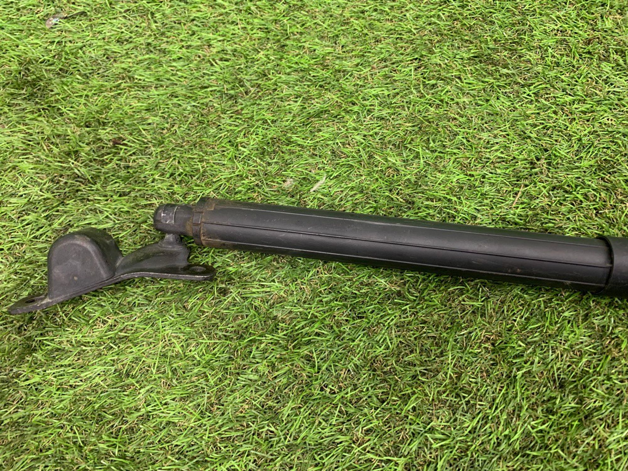 Амортизатор крышки багажника BMW E70, 3000 рублей, Москва