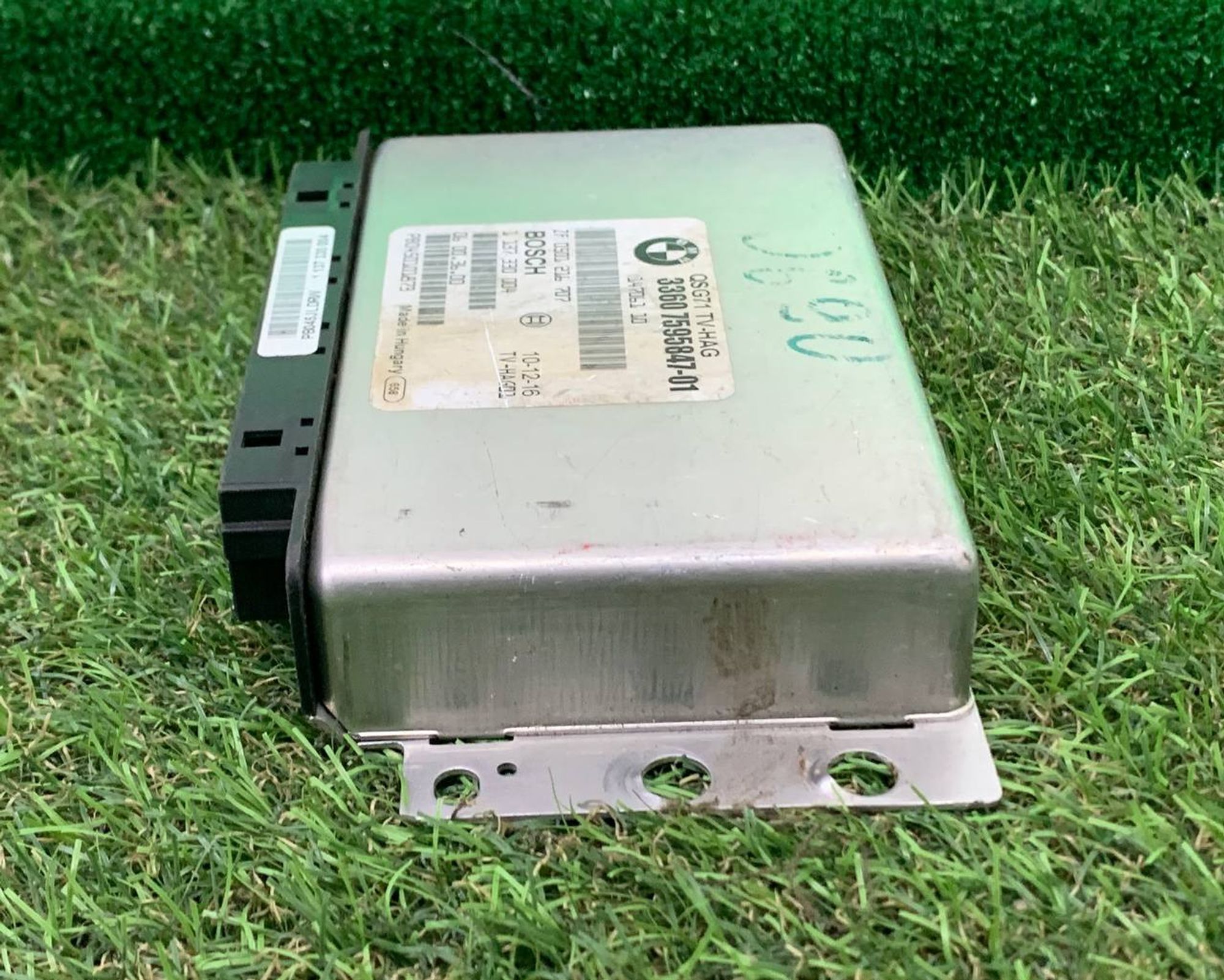 https://ycs.partsauto.market/partsauto-images/thmbs/h353NjtZg3VDP19b5HMt7LlpbQ93/1840f0f877edd5c4d91ee18759f2833a/4a1a765e0fa6507b4edb52a7999e5baf.jpg
