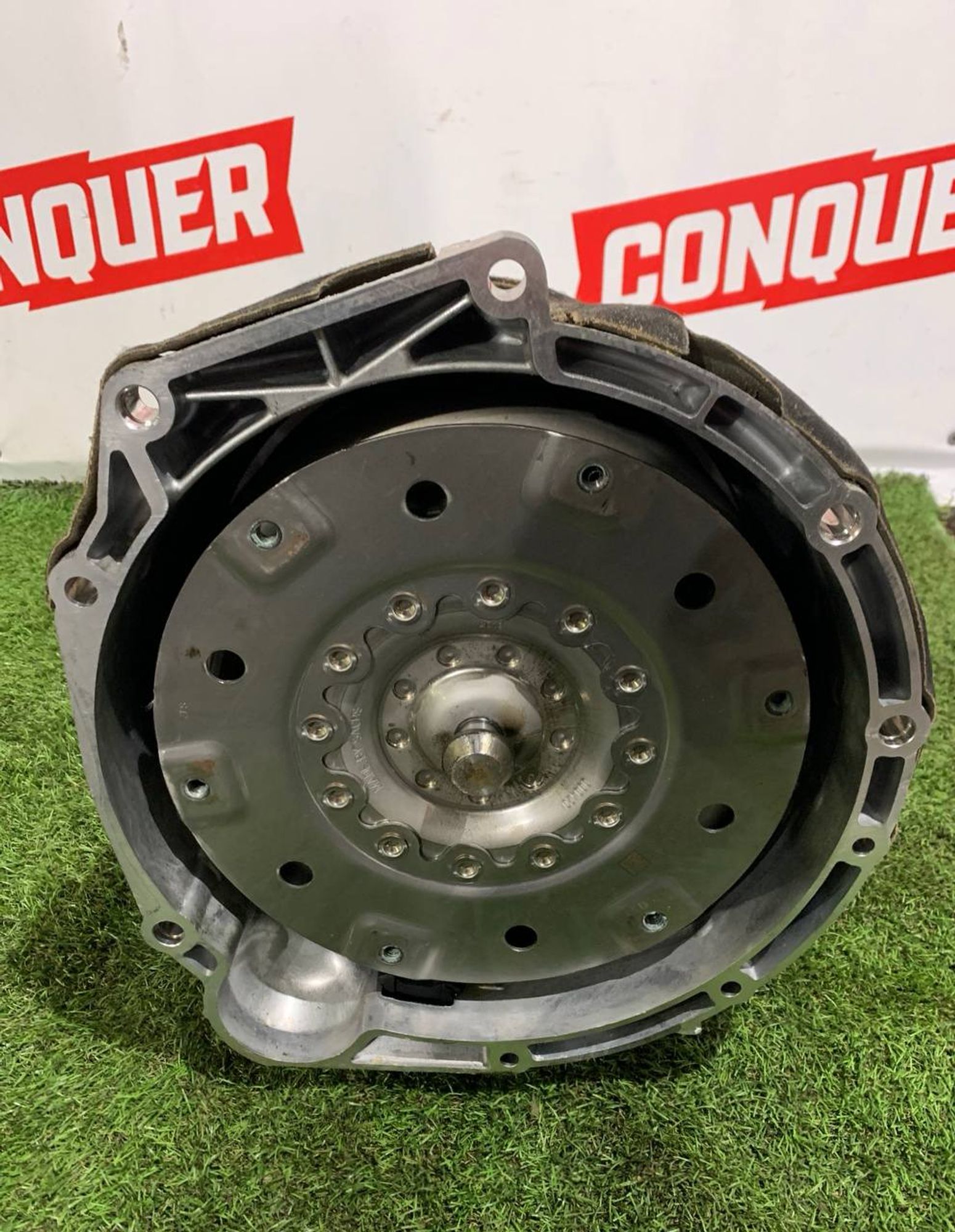 https://ycs.partsauto.market/partsauto-images/thmbs/h353NjtZg3VDP19b5HMt7LlpbQ93/197f590c566d00ac34fba7233d2ae00d/b36bd305ea9d5d9e8dd8a2baa4f3c69e.jpg