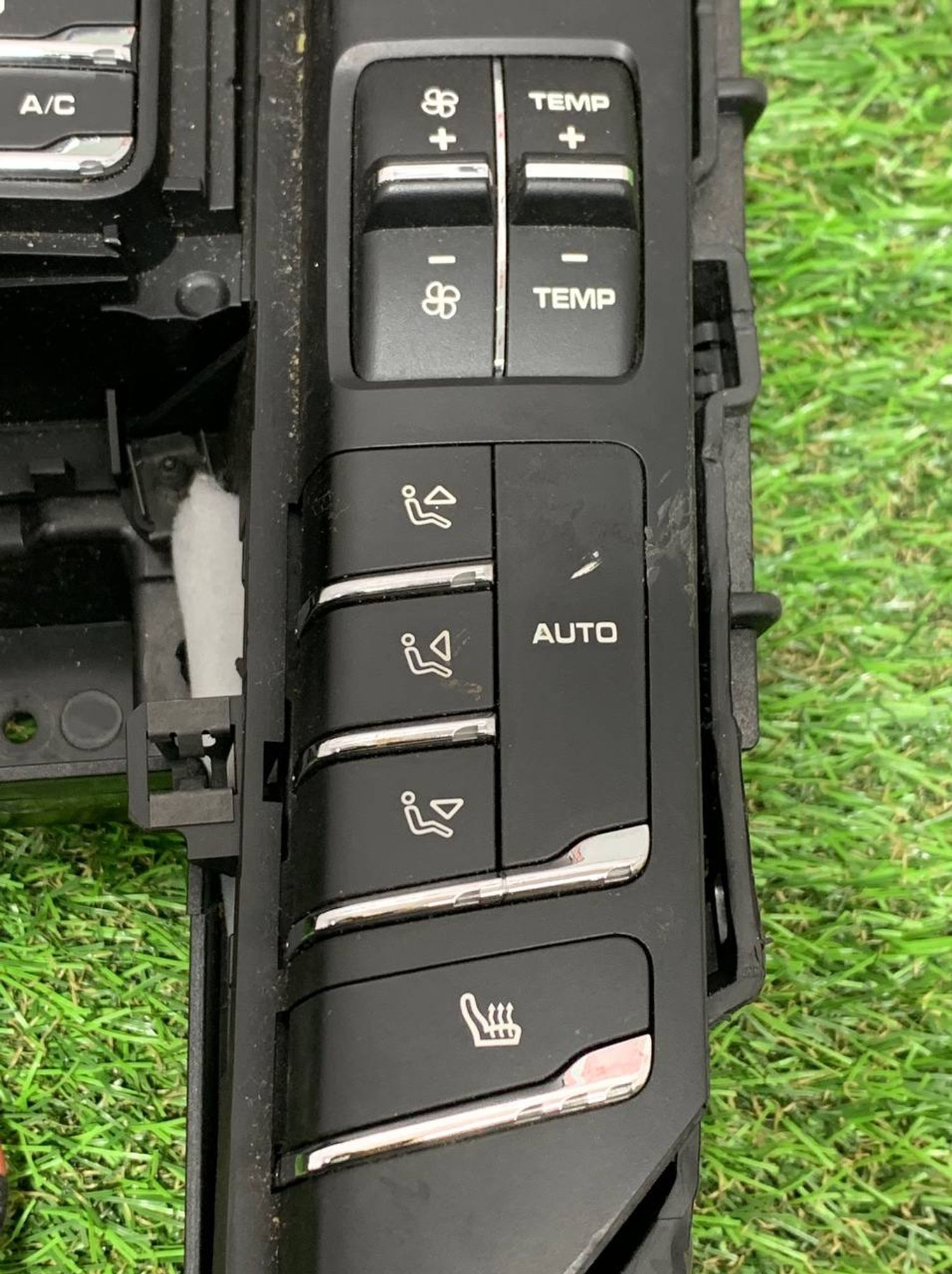 Центральная накладка porsche cayenne 958, 10000 рублей, Москва