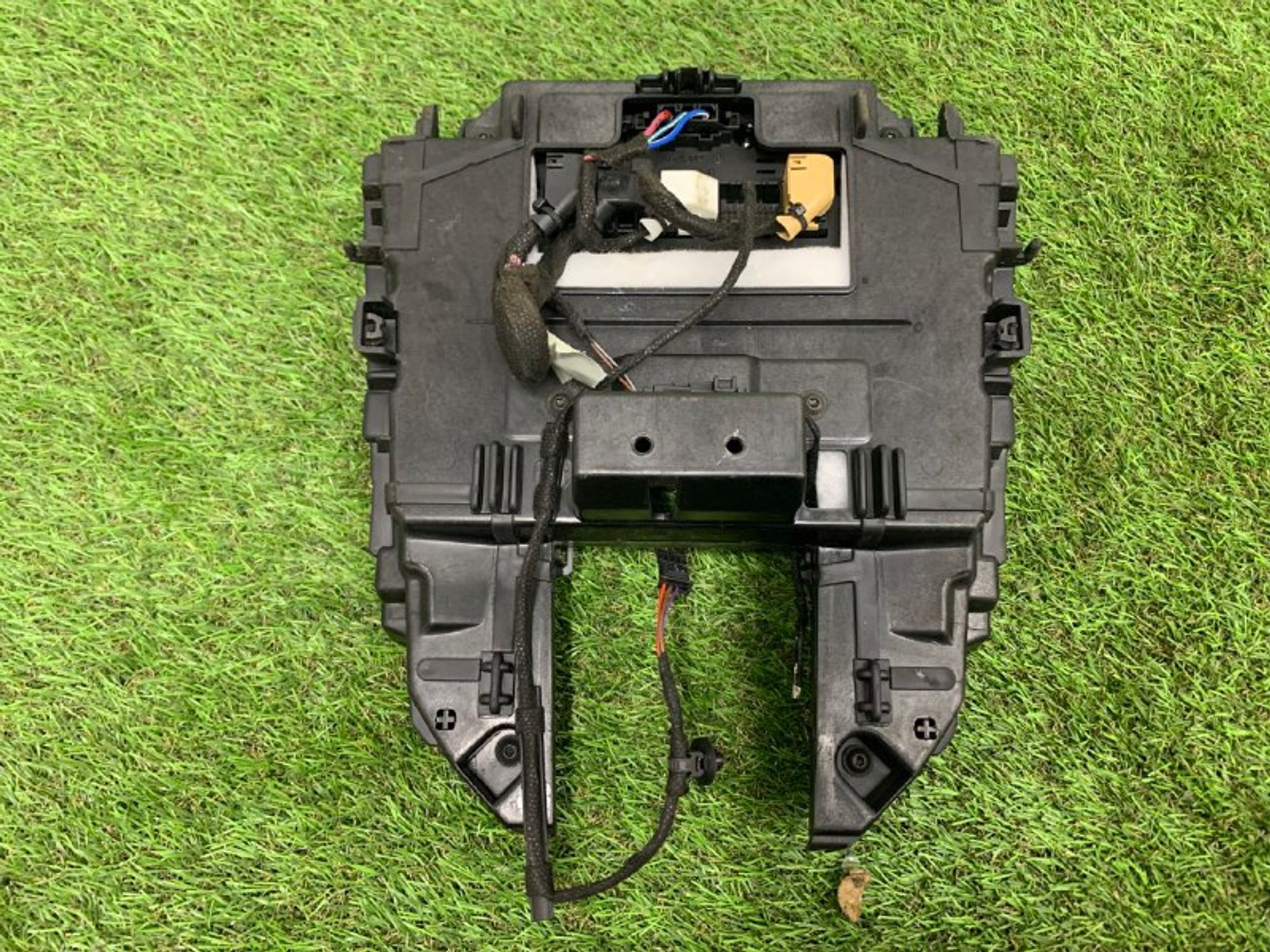 Центральная накладка porsche cayenne 958, 10000 рублей, Москва