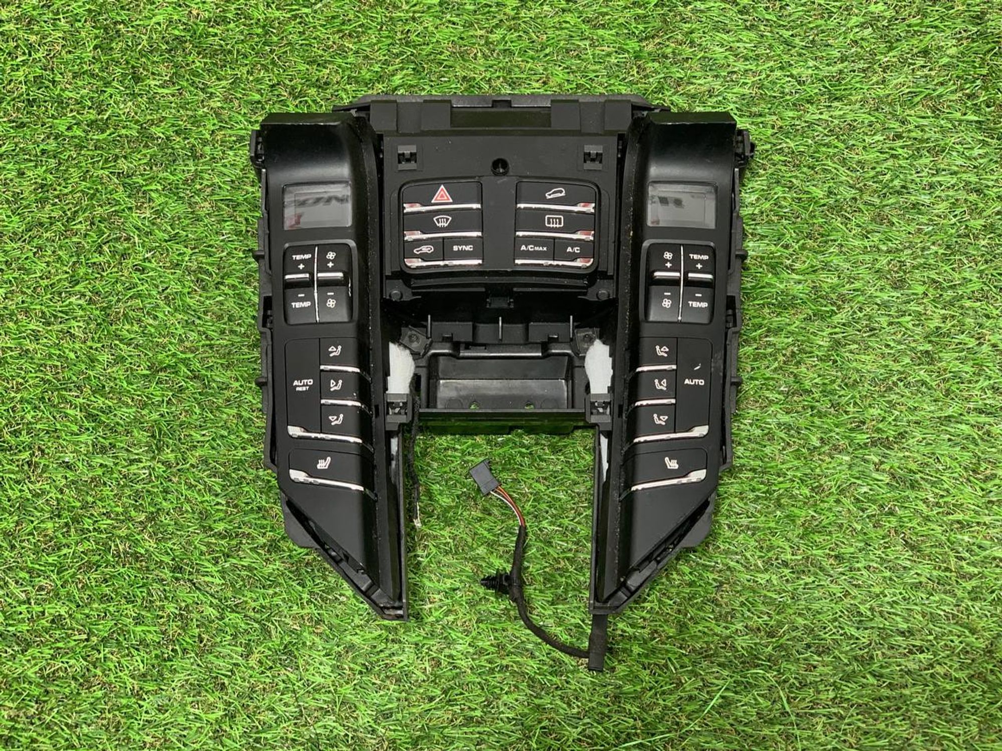 Центральная накладка porsche cayenne 958, 10000 рублей, Москва