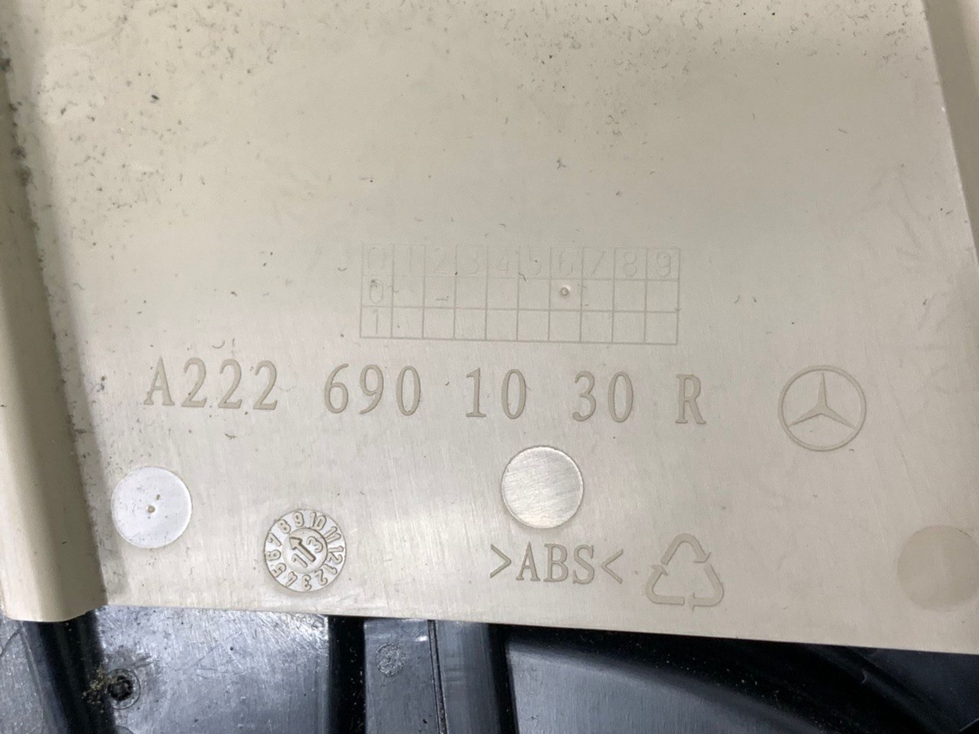 https://ycs.partsauto.market/partsauto-images/thmbs/h353NjtZg3VDP19b5HMt7LlpbQ93/1e0cea2c4c6386bbdbaebfd59f1ce726/ea6457d0a8ba30a9176c323e17efe790.jpg
