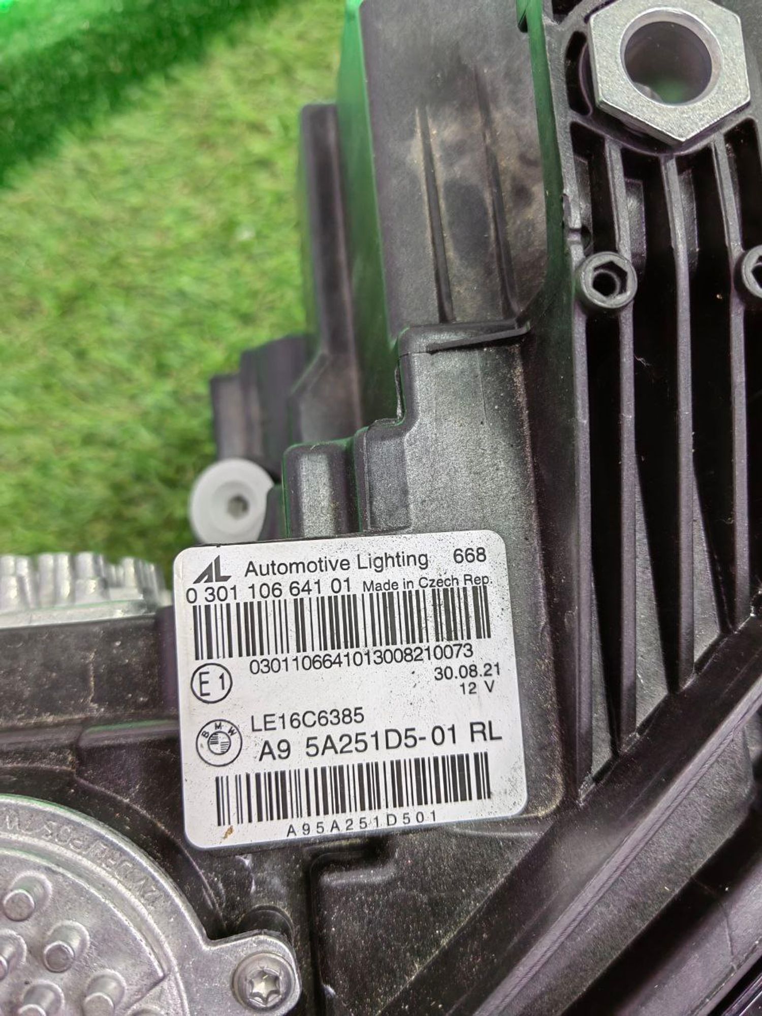 https://ycs.partsauto.market/partsauto-images/thmbs/h353NjtZg3VDP19b5HMt7LlpbQ93/1e1c17ee07c6b253c06475a452859416/2a88155f816599e2d55d925a3ec23b02.jpg