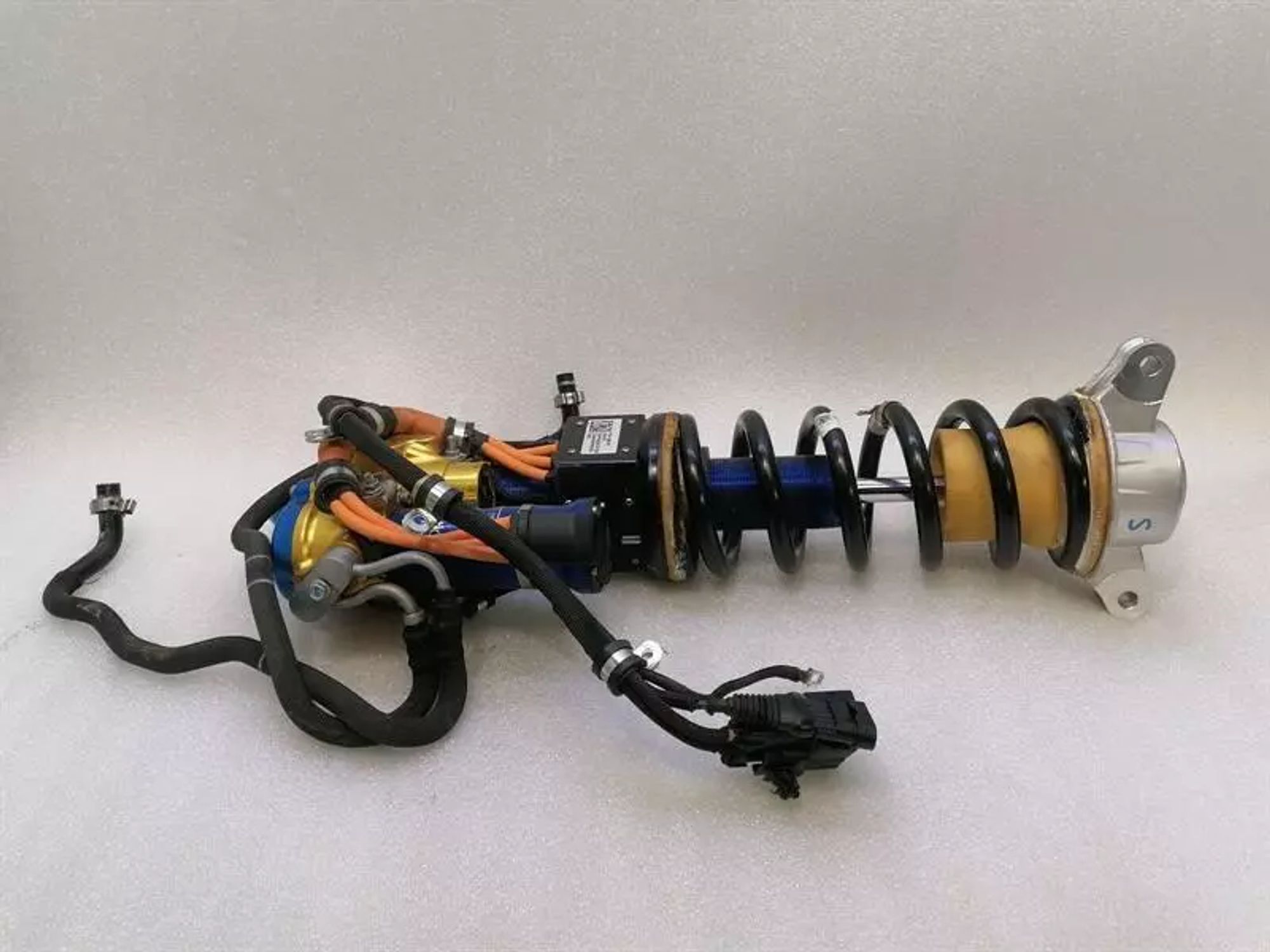 Амортизатор задний Ferrari Purosangue F175 785515, 1250000 рублей, Москва