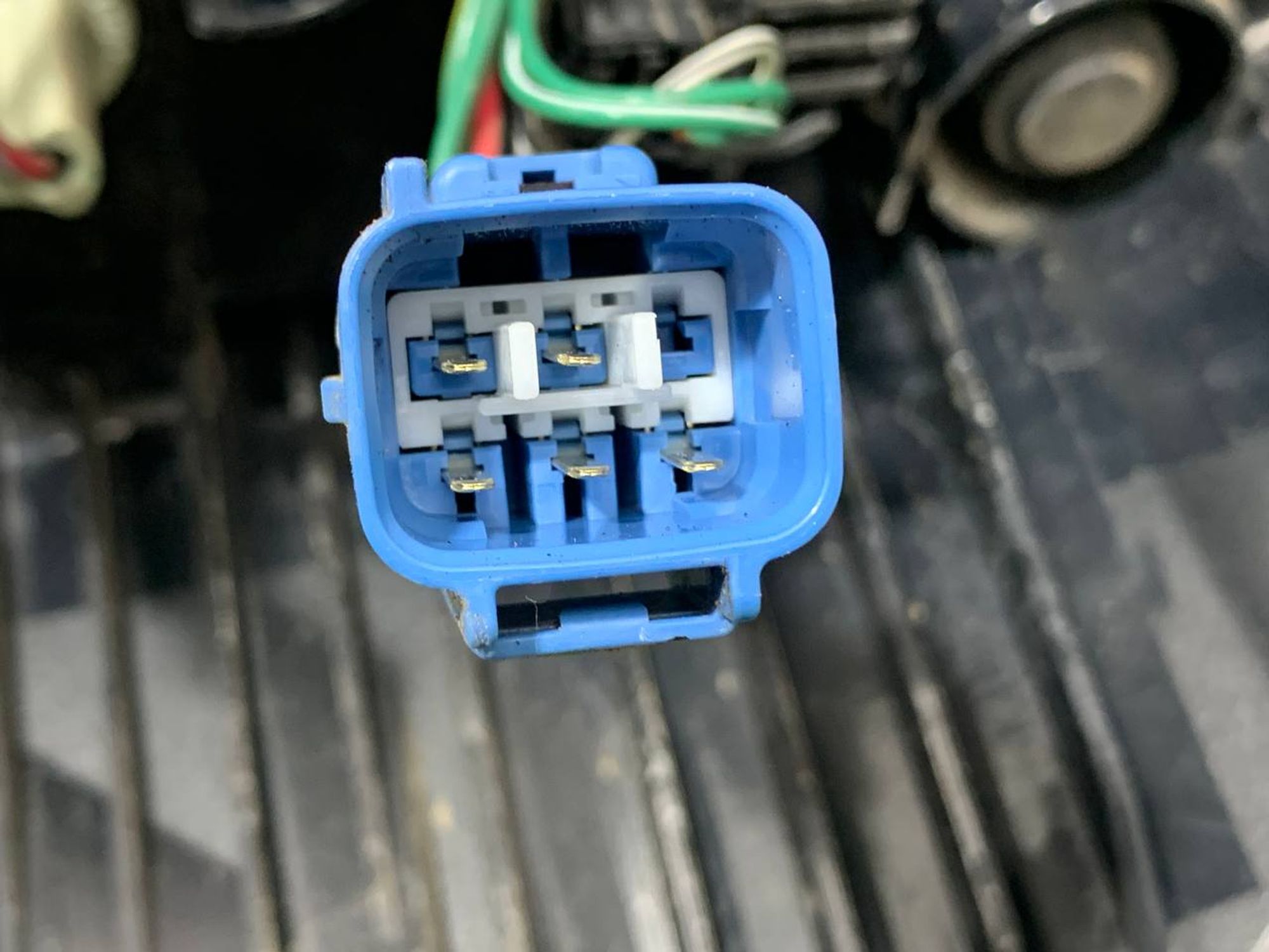 https://ycs.partsauto.market/partsauto-images/thmbs/h353NjtZg3VDP19b5HMt7LlpbQ93/1f9539169b0b3332e6bb31301840000e/8756f3dd0066d09076568b1d94d2976f.jpg