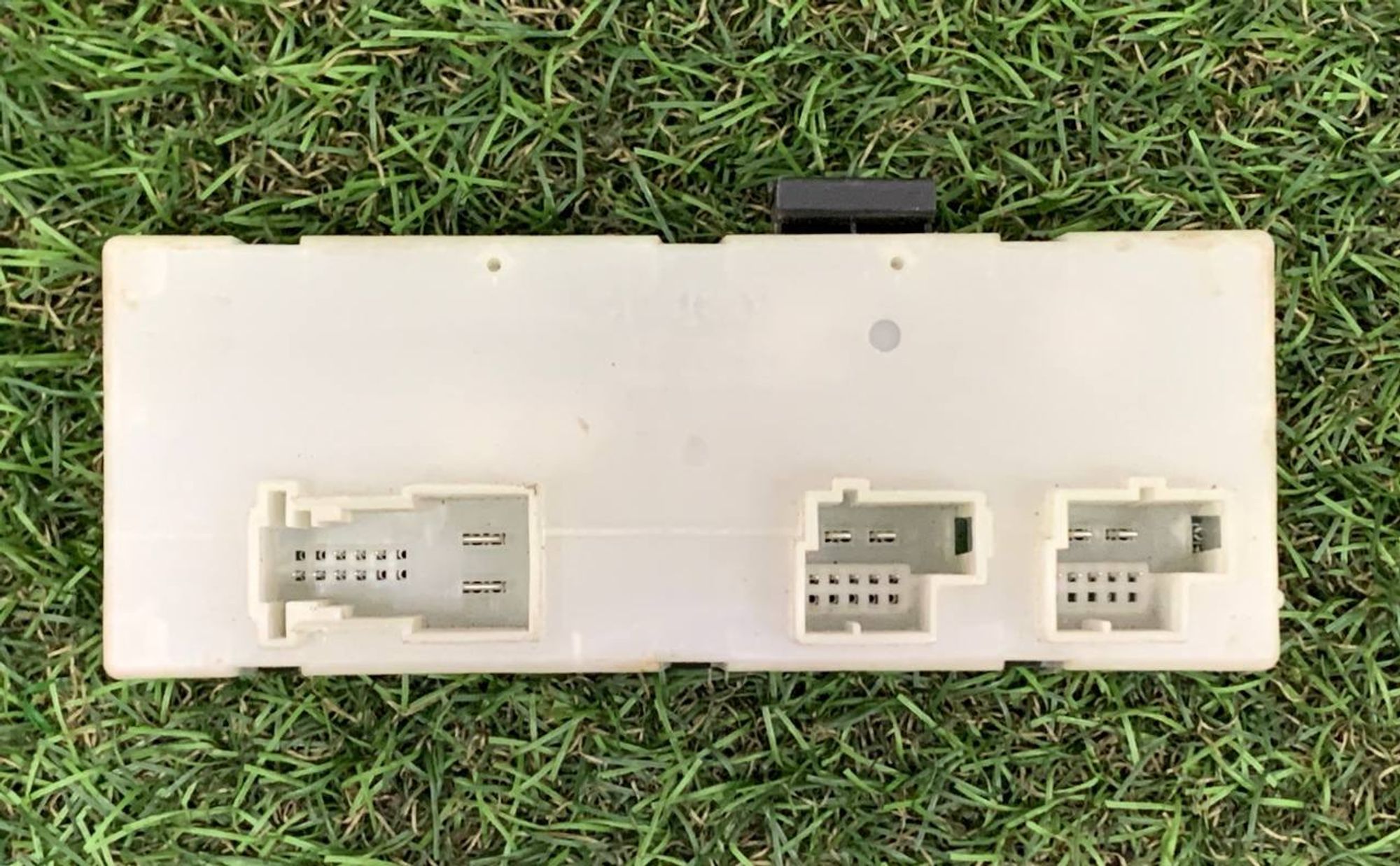 https://ycs.partsauto.market/partsauto-images/thmbs/h353NjtZg3VDP19b5HMt7LlpbQ93/202f680f8cb46be6766e64a14fae5677/4de1cbf3c1d3de1d76aa2a46c326a9a4.jpg