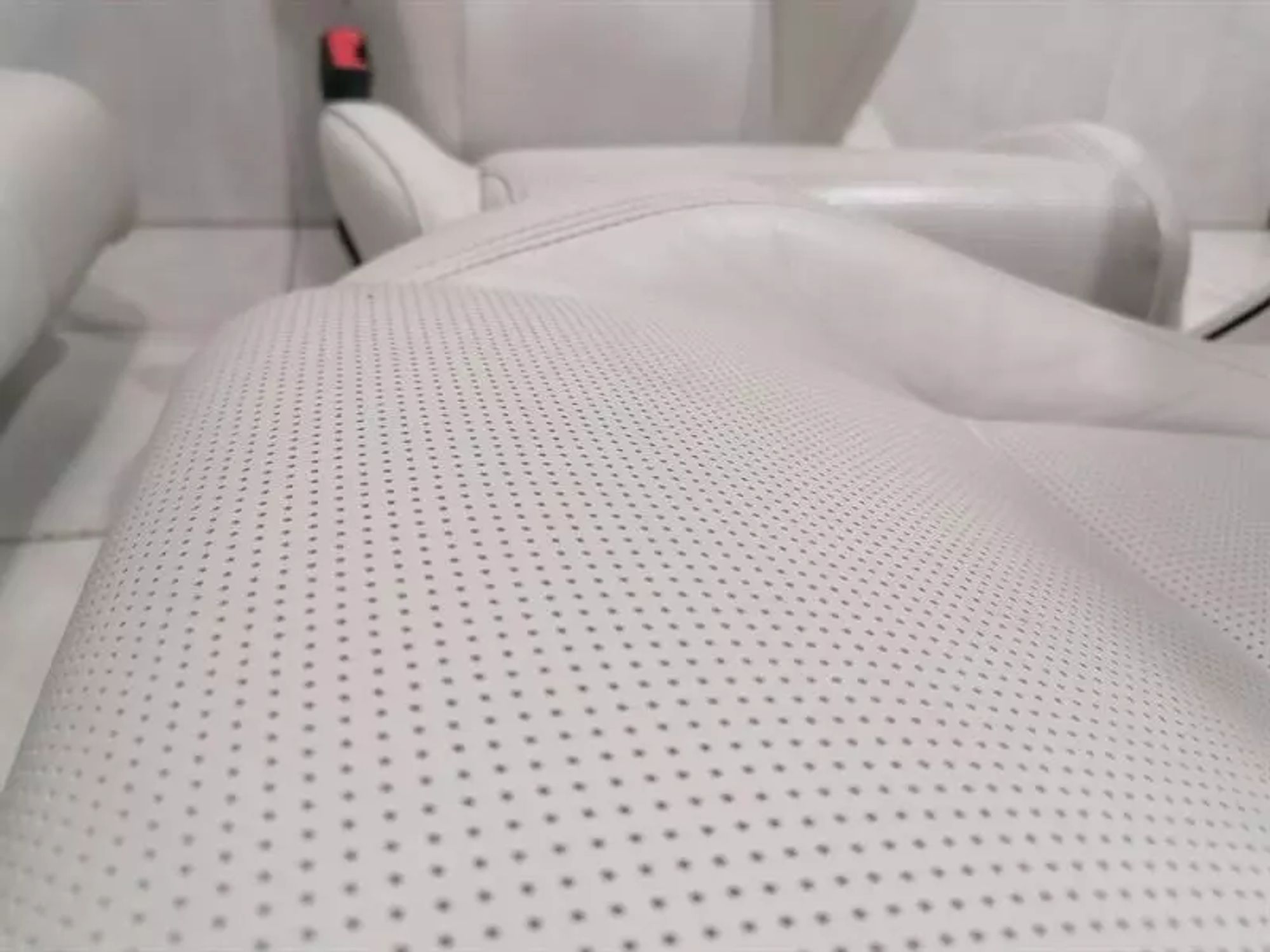 КОВШЕОБРАЗНЫЕ СИДЕНЬЯ JAGUAR i-PACE X590 EV400, 445000 рублей, Москва