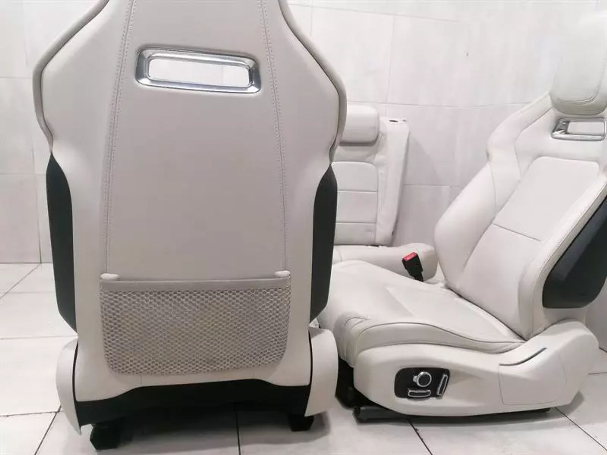 КОВШЕОБРАЗНЫЕ СИДЕНЬЯ JAGUAR i-PACE X590 EV400, 445000 рублей, Москва