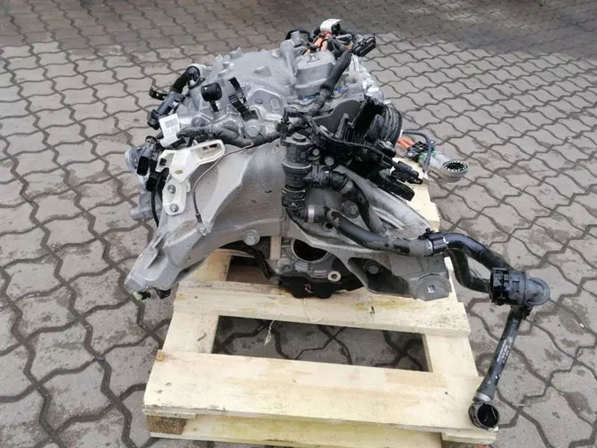 Электродвигатель BMW iX i20, 635000 рублей, Москва