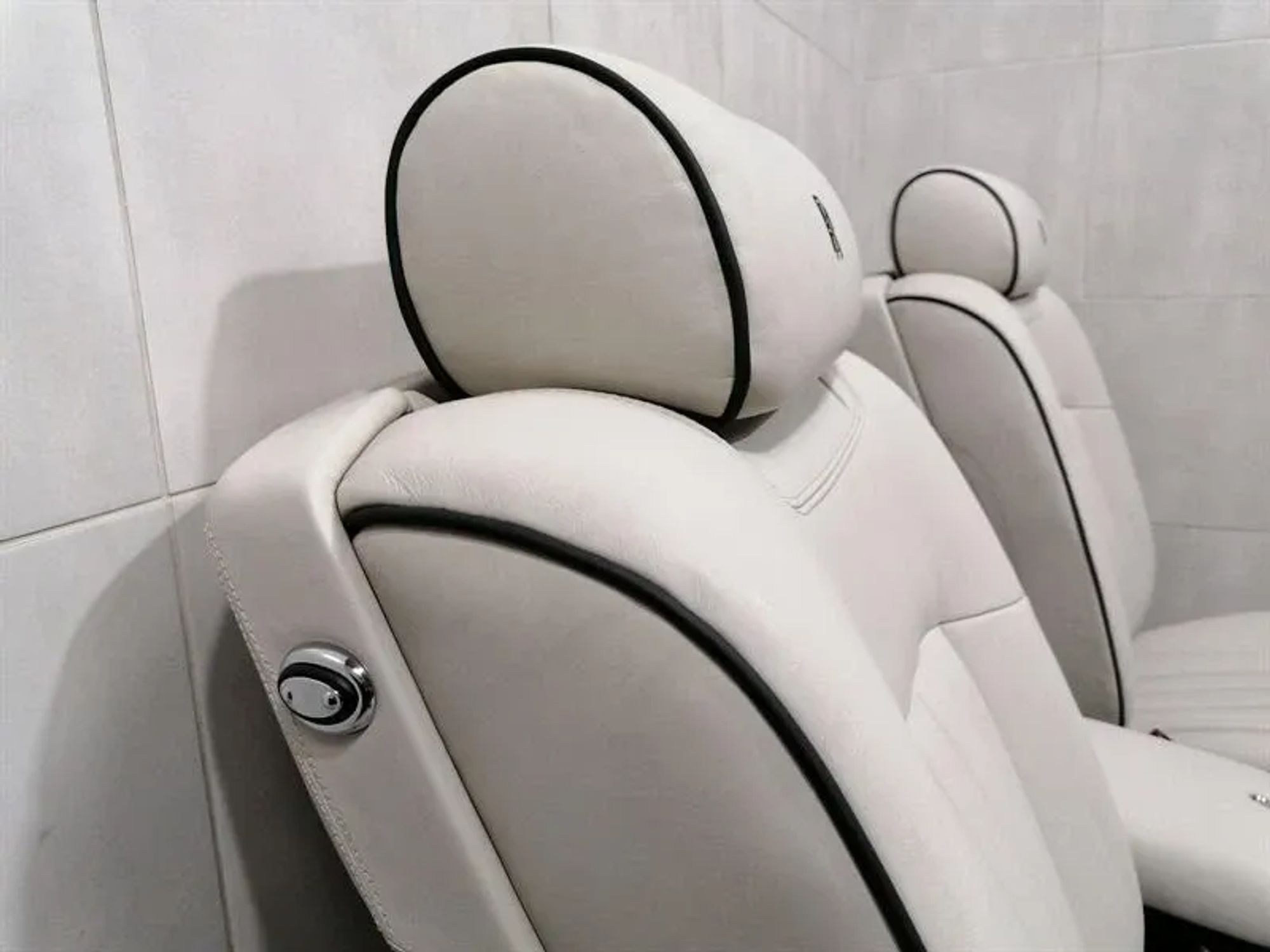 Сиденья задние ROLLS ROYCE PHANTOM MK7 VII НА 7, 515000 рублей, Москва