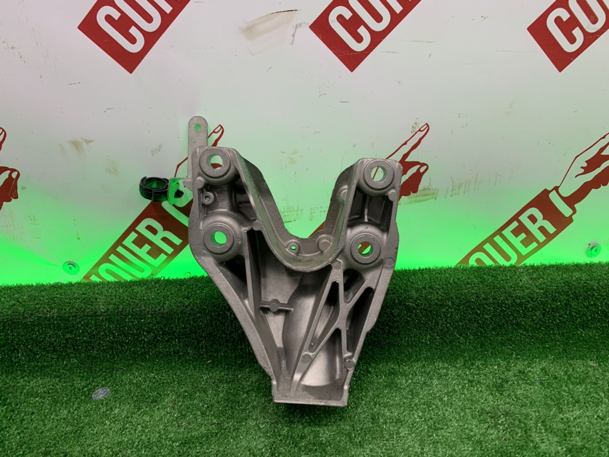 Кронштейн двигателя левый BMW M3, E90, 5000 рублей, Москва