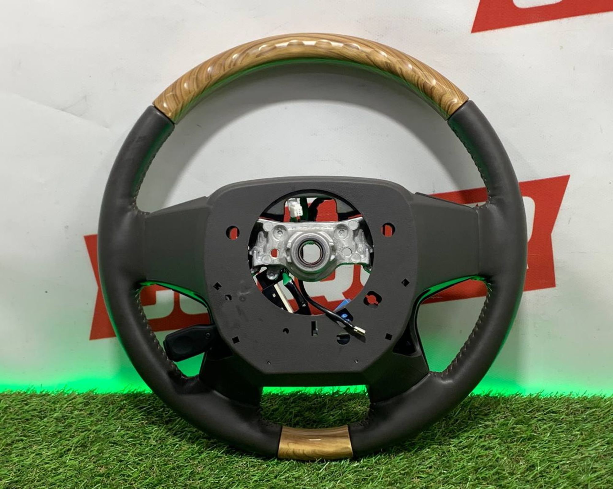 https://ycs.partsauto.market/partsauto-images/thmbs/h353NjtZg3VDP19b5HMt7LlpbQ93/241692b826a9fadc0090cdb3b6cda773/e1268bb23b169ffa49c79be00a8d23a5.jpg